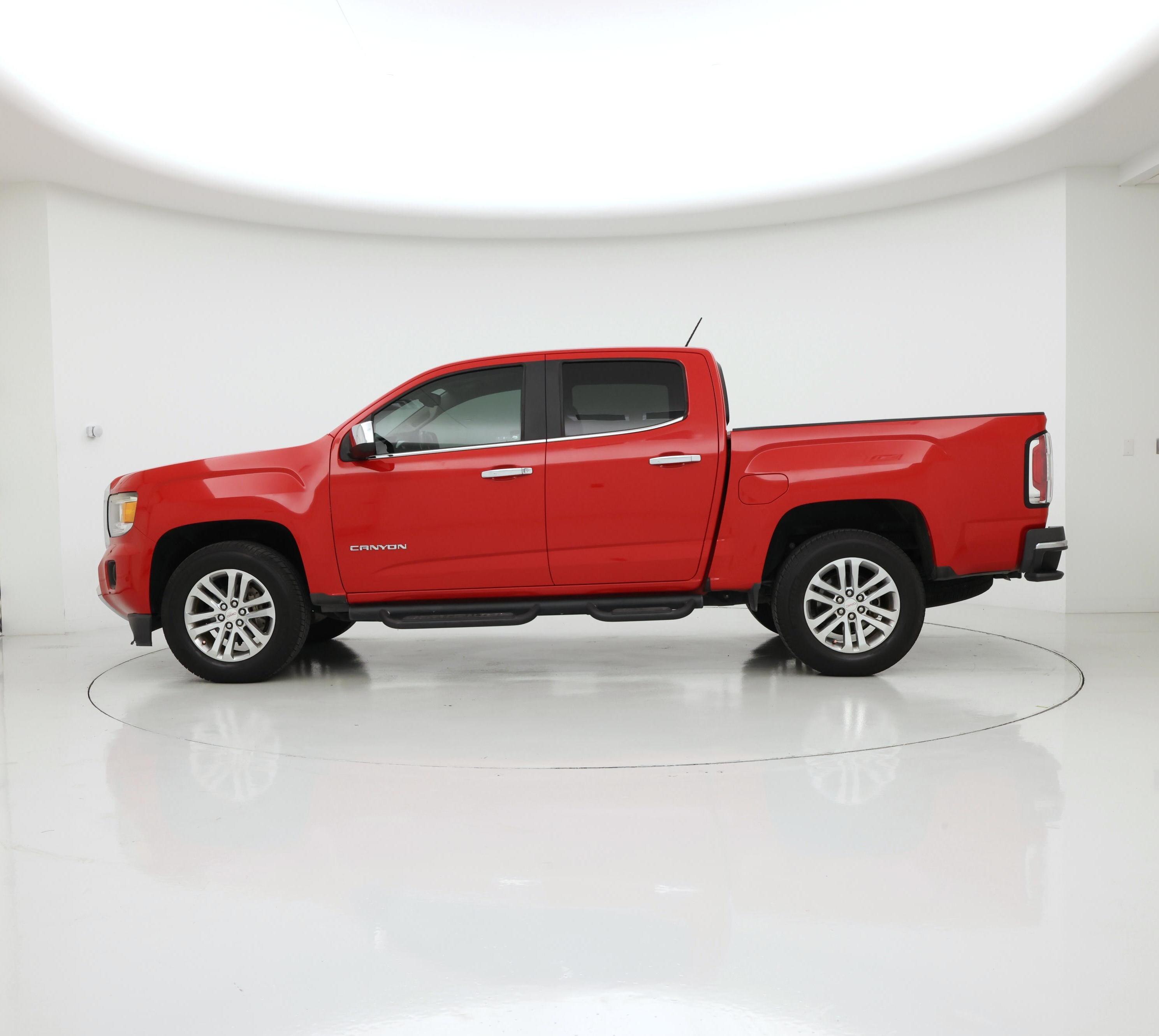 Thumbnail: 2016 GMC Canyon - 3