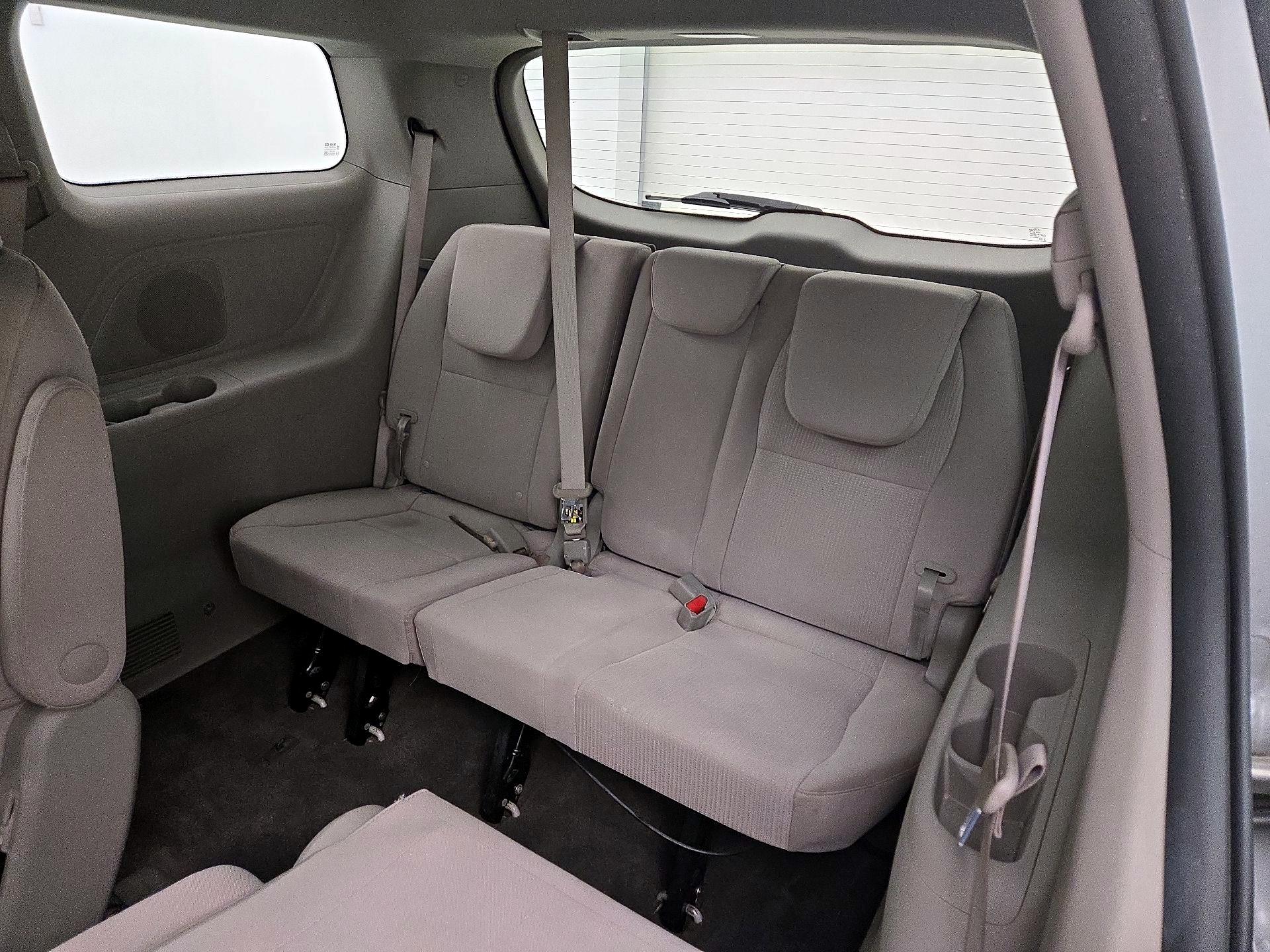 Thumbnail: 2019 Kia Sedona - 20