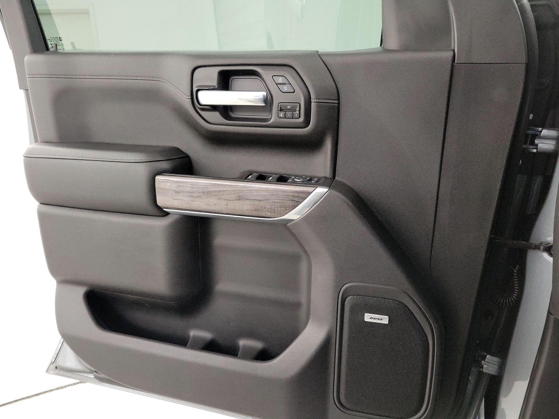 Thumbnail: 2020 Chevrolet Silverado 1500 - 12