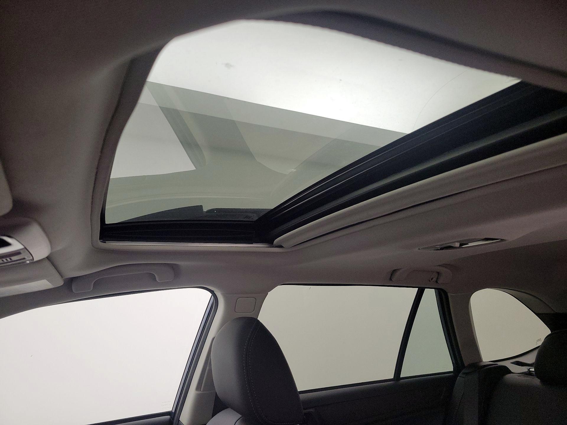 Thumbnail: 2019 Subaru Outback - 18