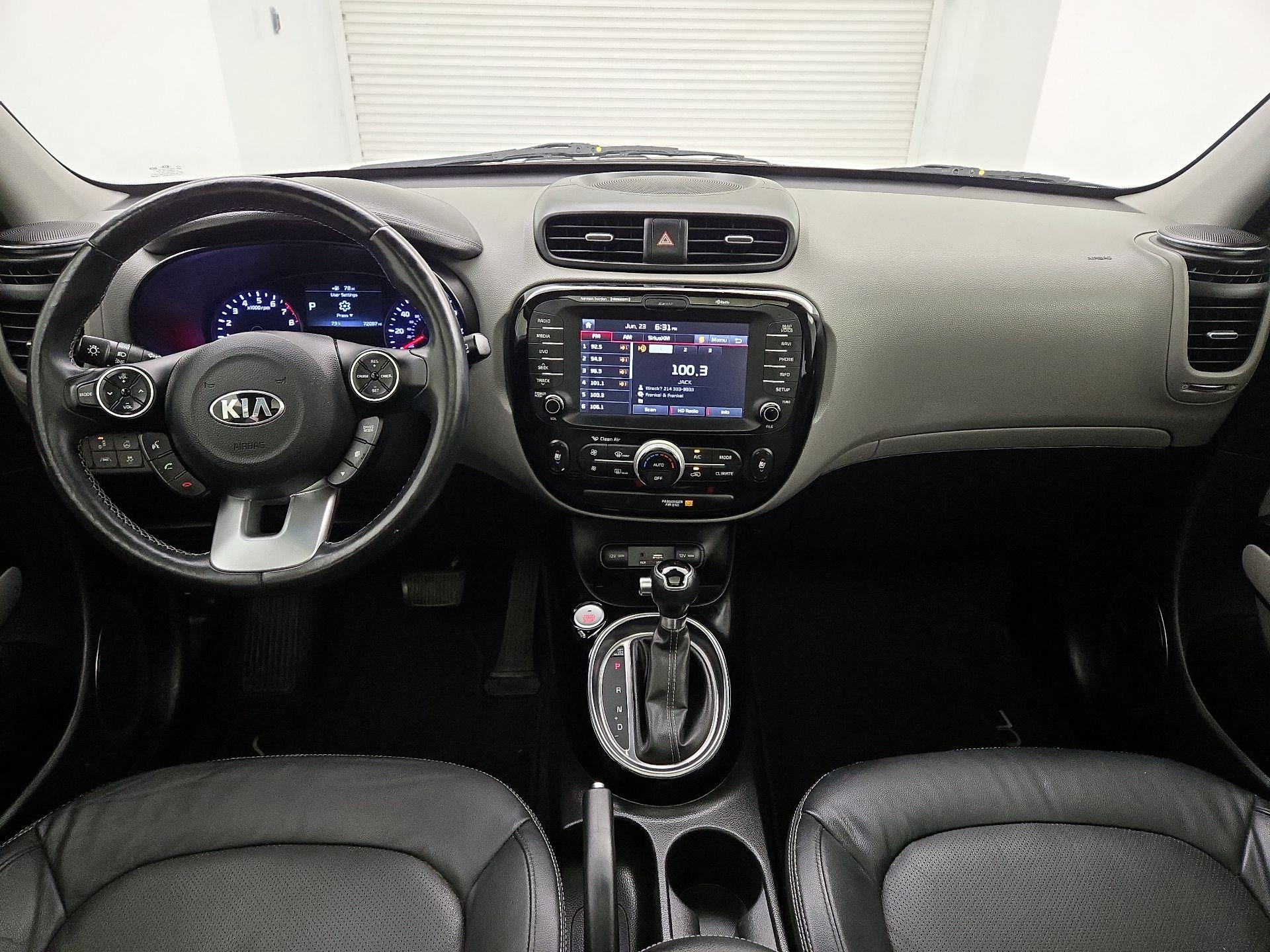 Thumbnail: 2017 Kia Soul - 9