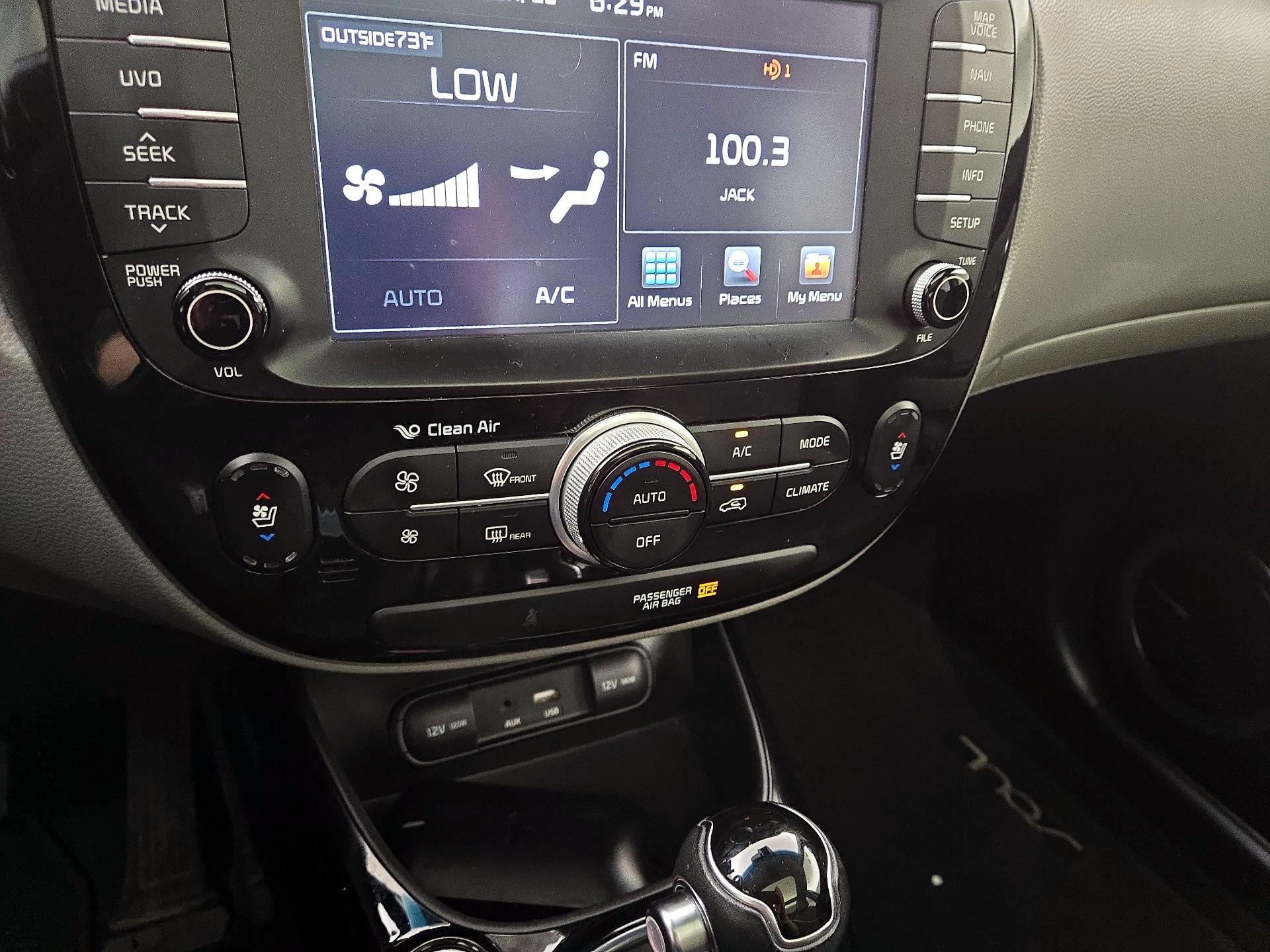 Thumbnail: 2017 Kia Soul - 16