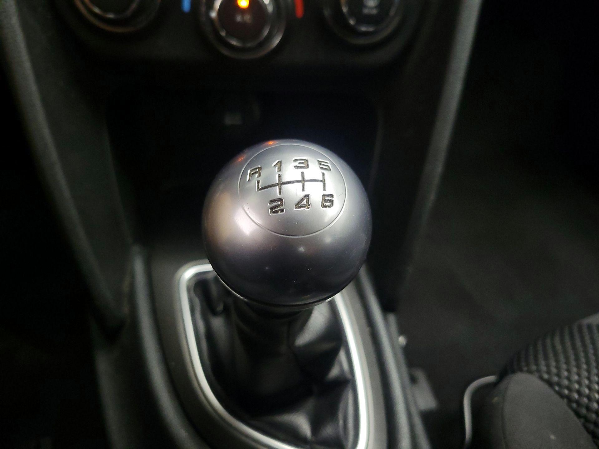 Thumbnail: 2015 Dodge Dart - 15