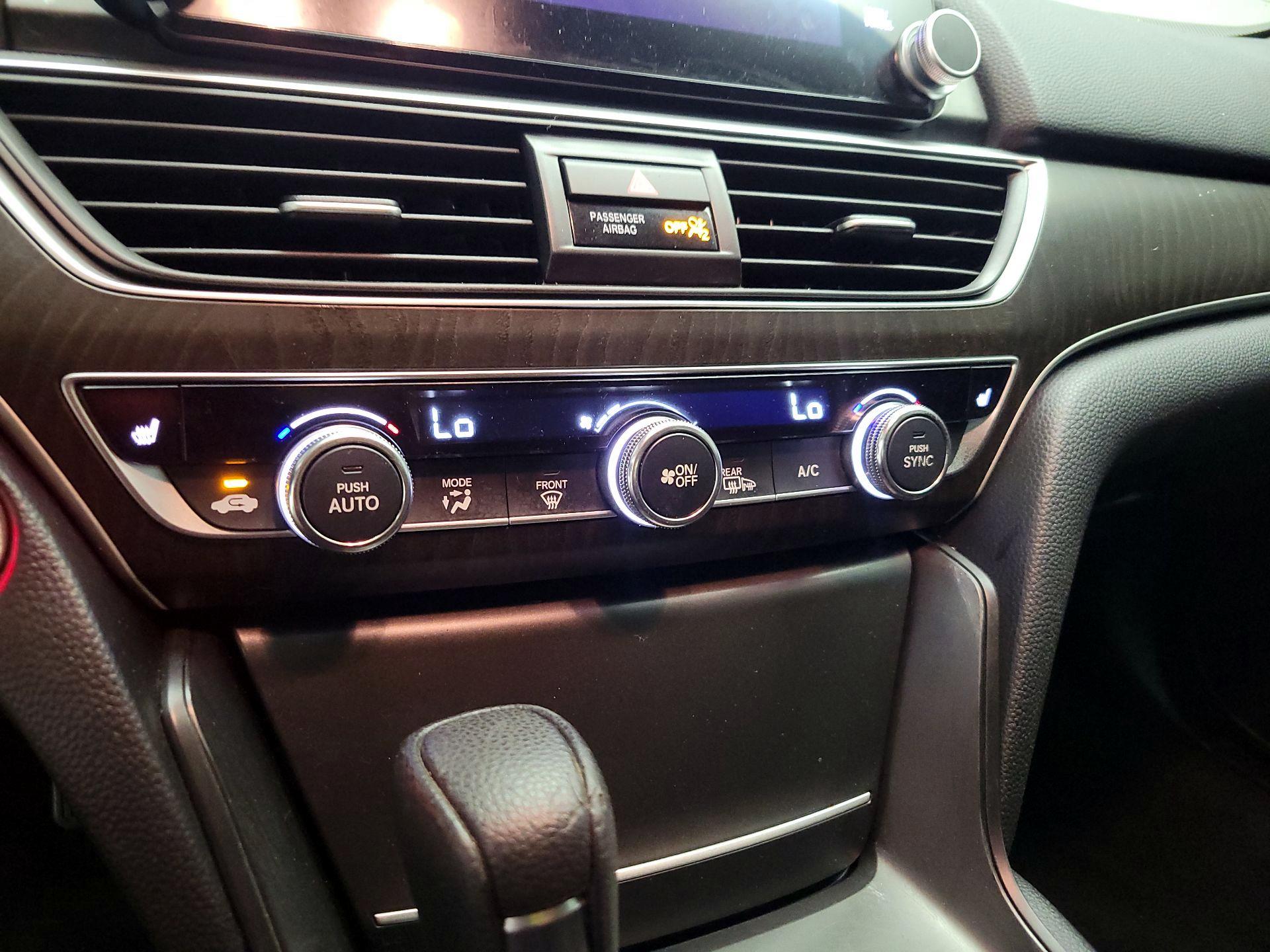 Thumbnail: 2018 Honda Accord - 15