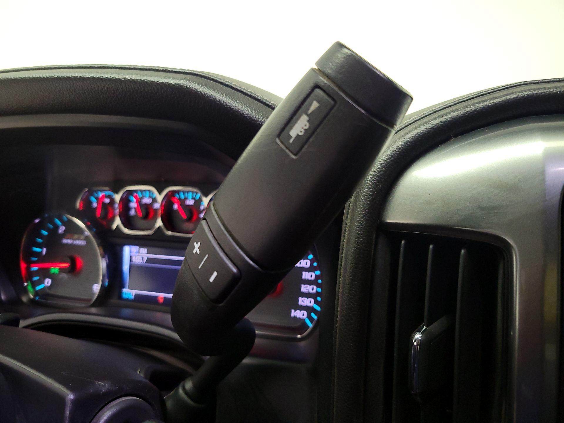 Thumbnail: 2018 Chevrolet Silverado 2500 - 18