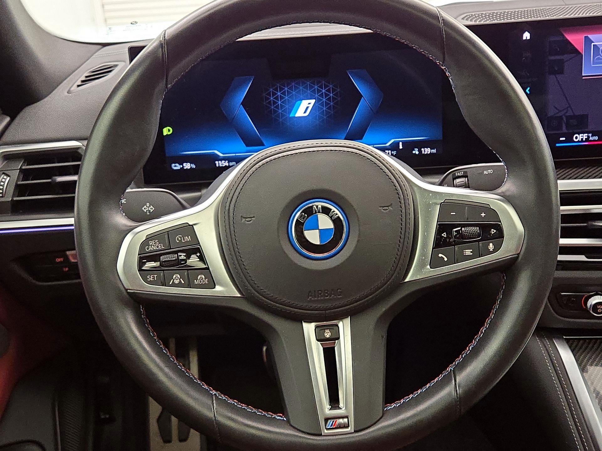 Thumbnail: 2023 BMW i4 - 10