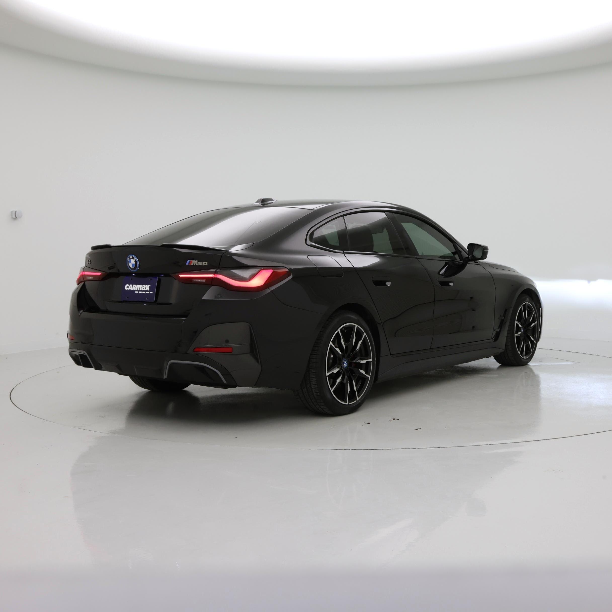 Thumbnail: 2023 BMW i4 - 8