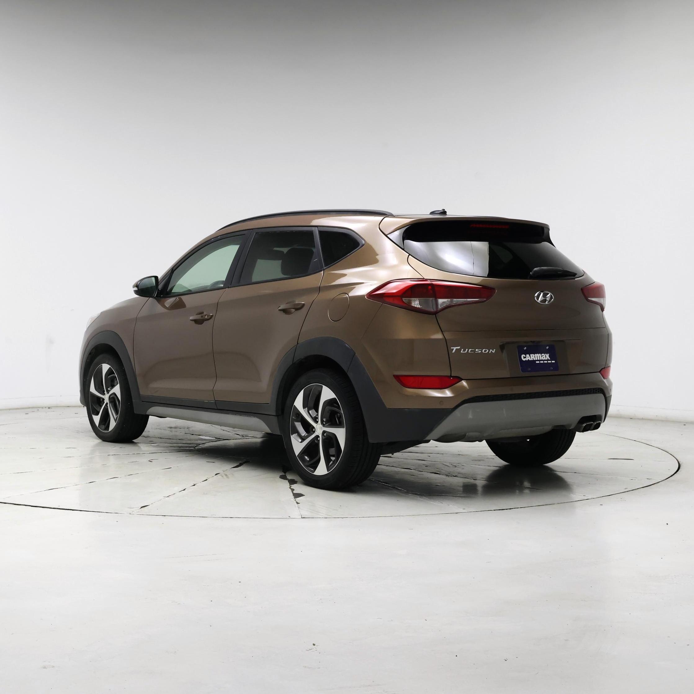 Thumbnail: 2017 Hyundai Tucson - 2