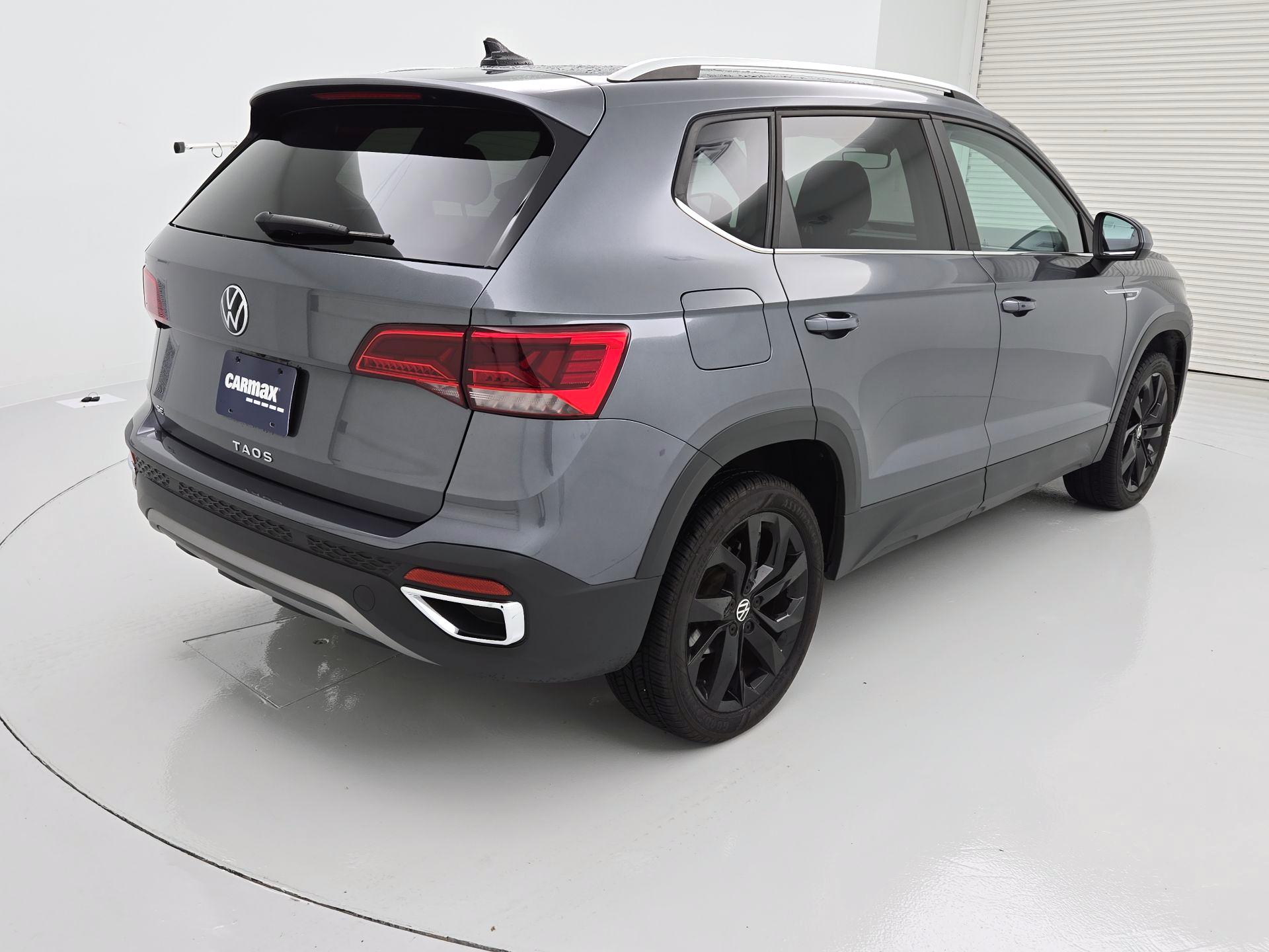 Thumbnail: 2023 Volkswagen Taos - 5
