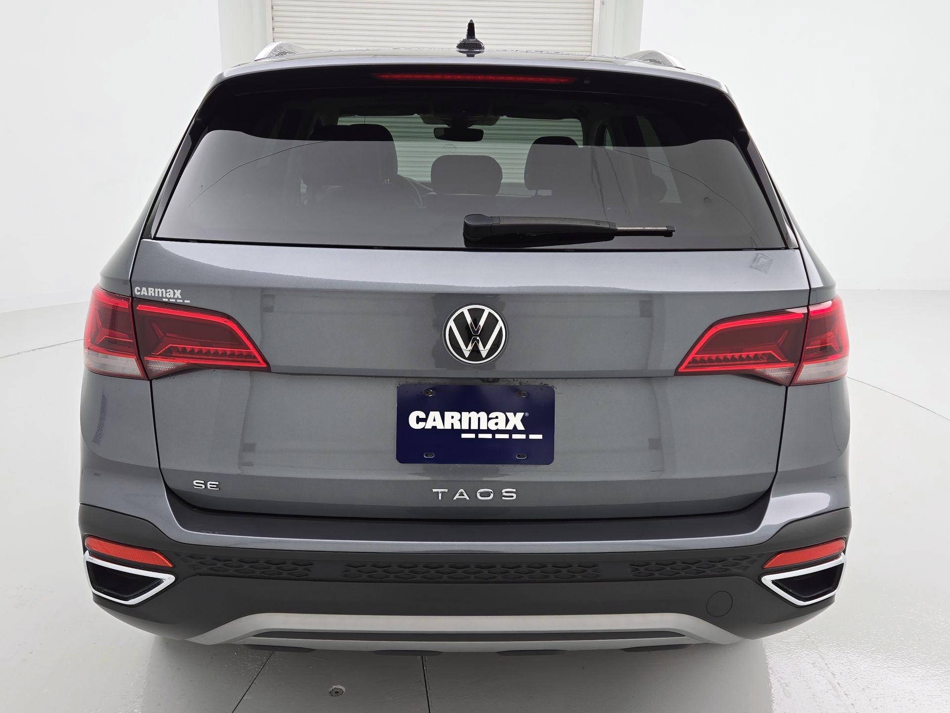 Thumbnail: 2023 Volkswagen Taos - 6