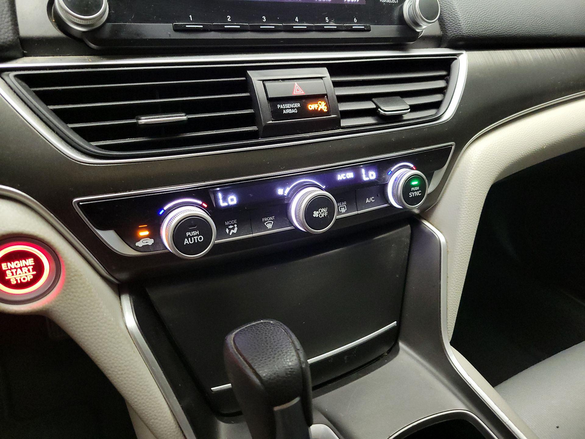 Thumbnail: 2019 Honda Accord - 16