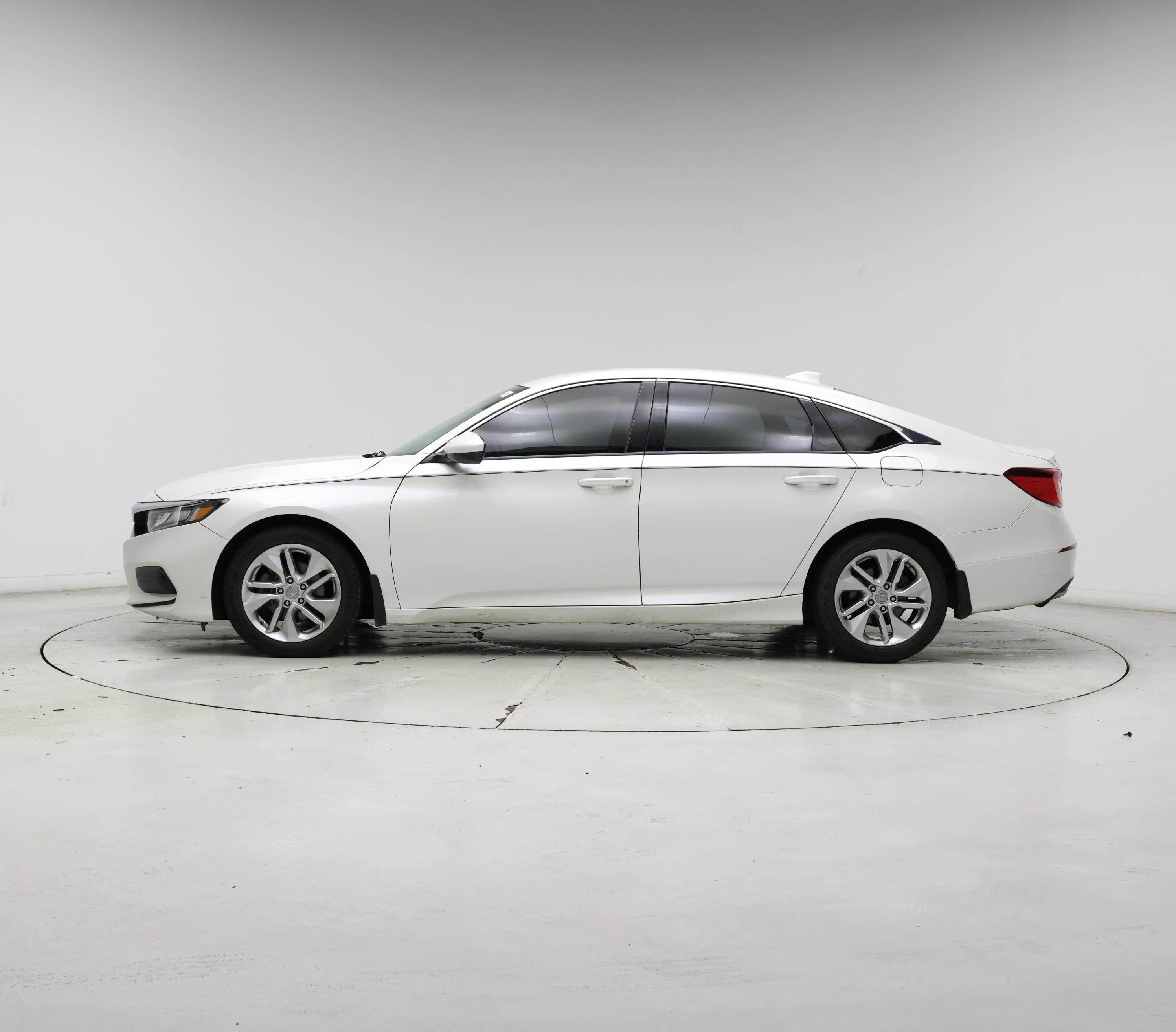 Thumbnail: 2019 Honda Accord - 3