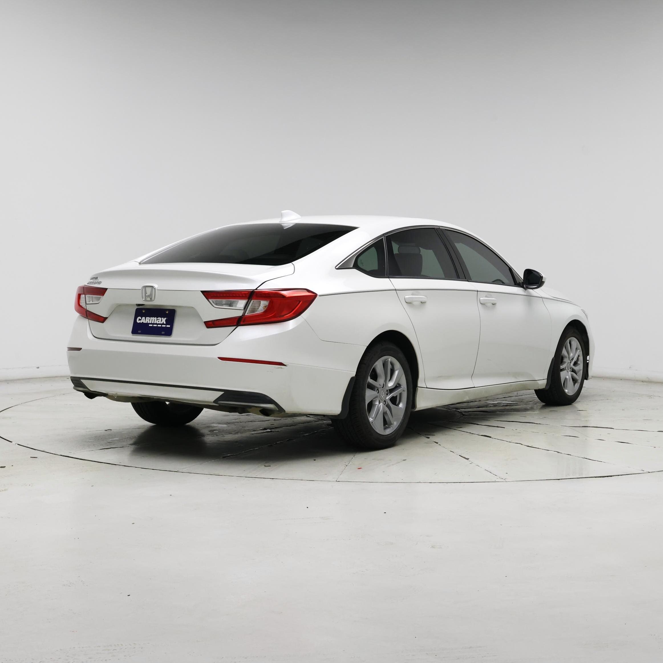 Thumbnail: 2019 Honda Accord - 8