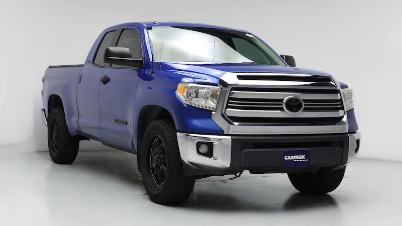 2016 Toyota Tundra SR5 Hero Image