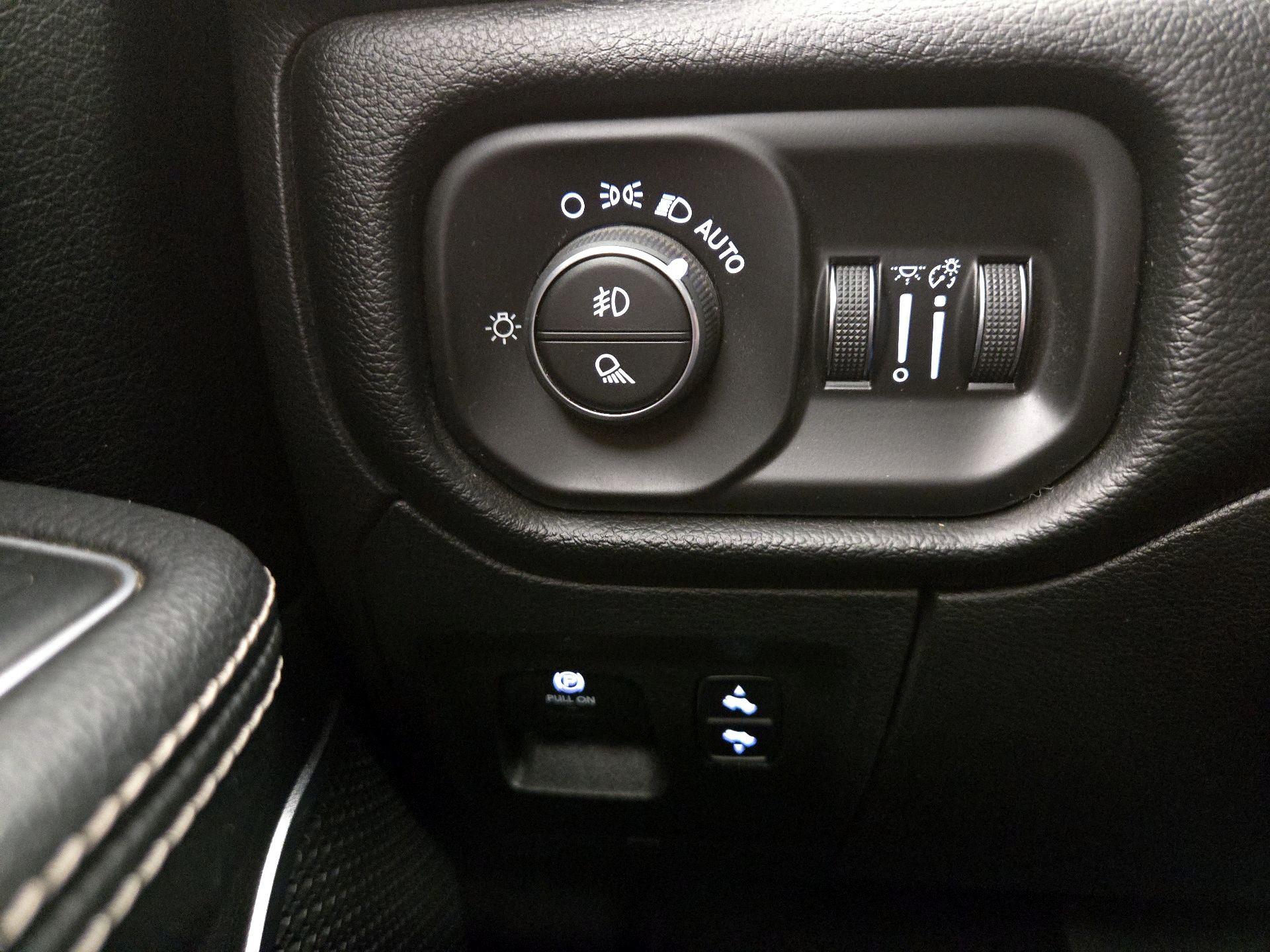 Thumbnail: 2020 RAM 1500 - 13