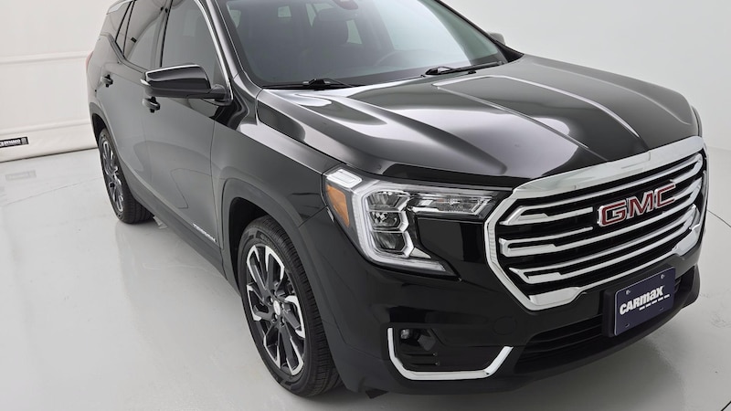 2022 GMC Terrain SLT Hero Image