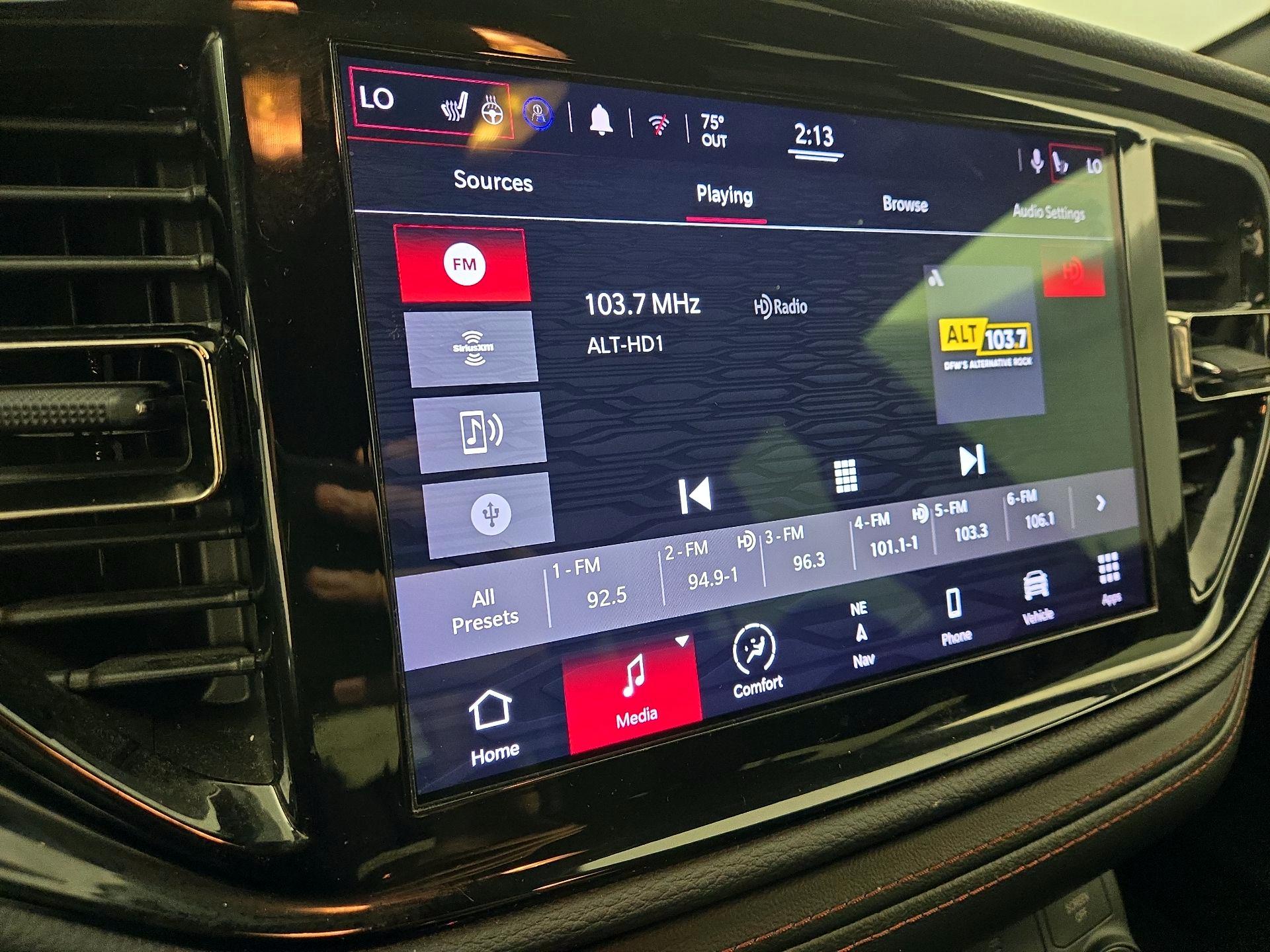 Thumbnail: 2021 Dodge Durango - 16
