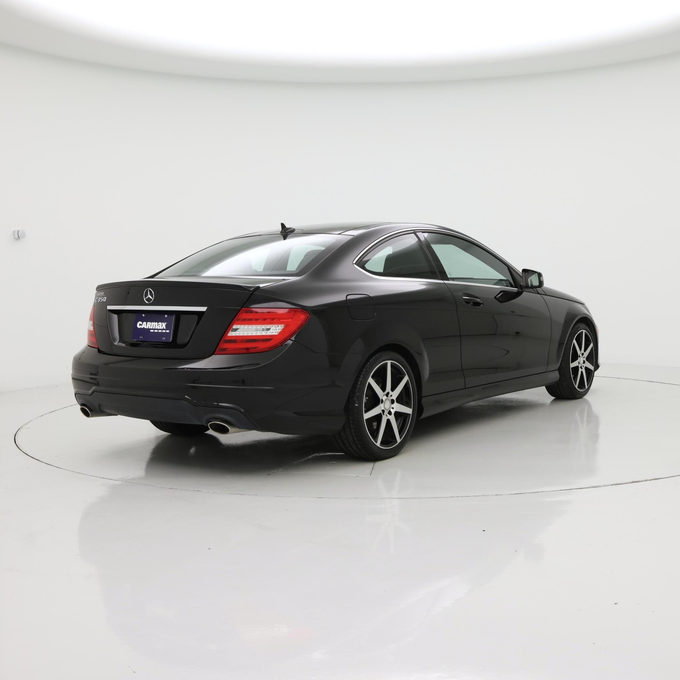 Thumbnail: 2015 Mercedes-Benz C-Class - 8