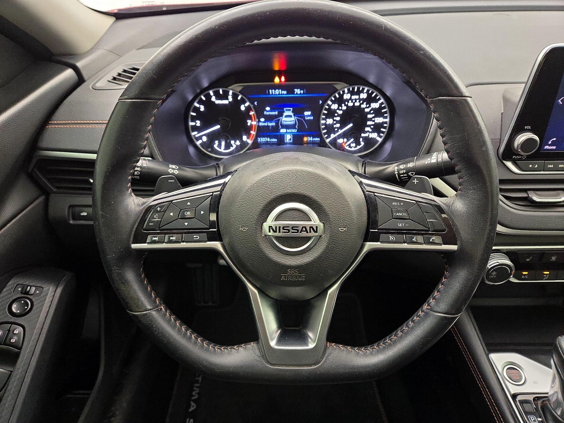 Thumbnail: 2020 Nissan Altima - 10