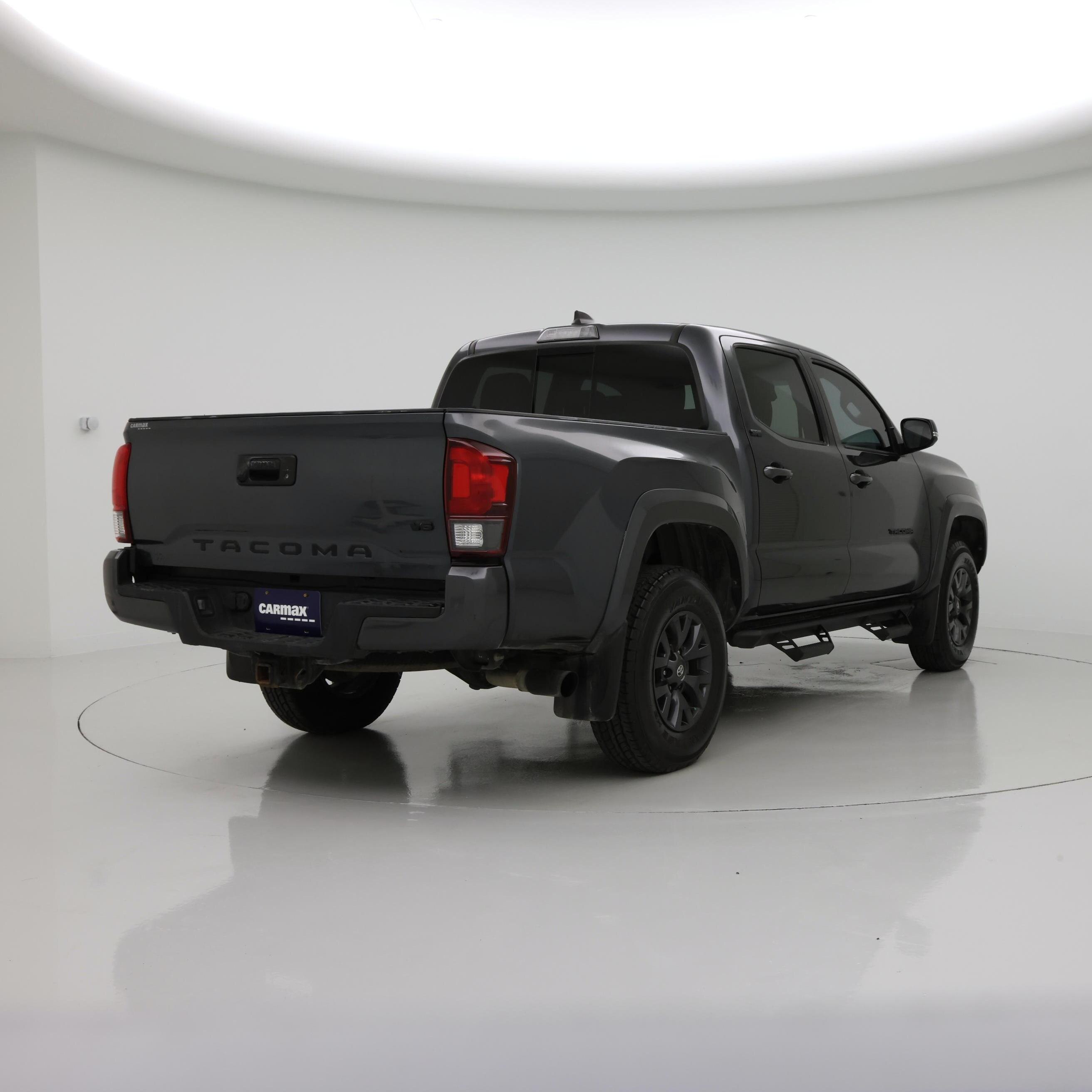 Thumbnail: 2022 Toyota Tacoma - 8