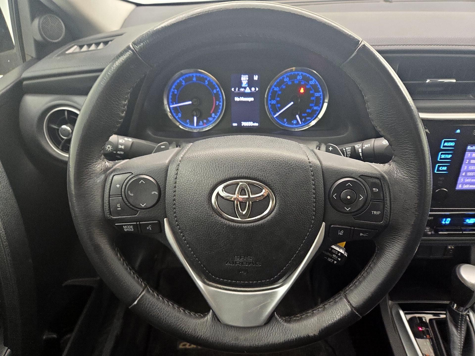 Thumbnail: 2018 Toyota Corolla - 10