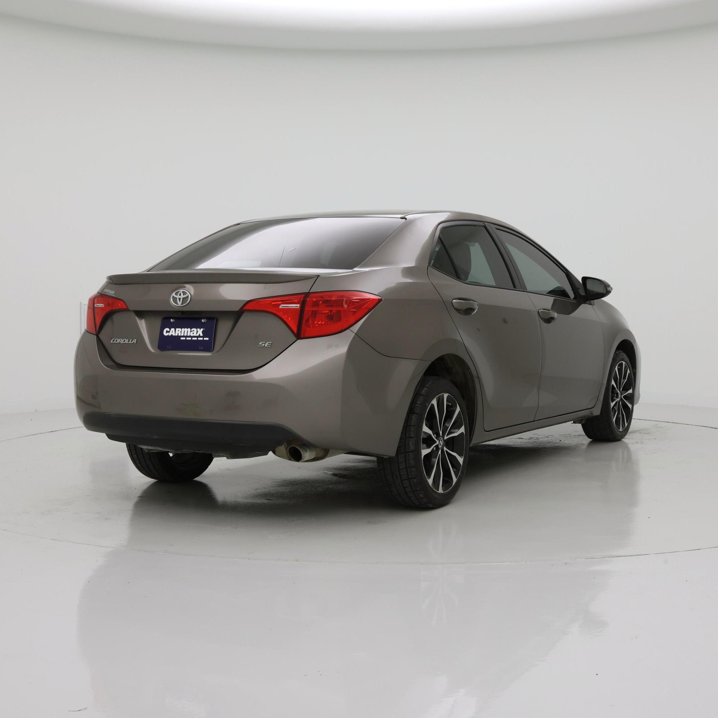Thumbnail: 2018 Toyota Corolla - 8
