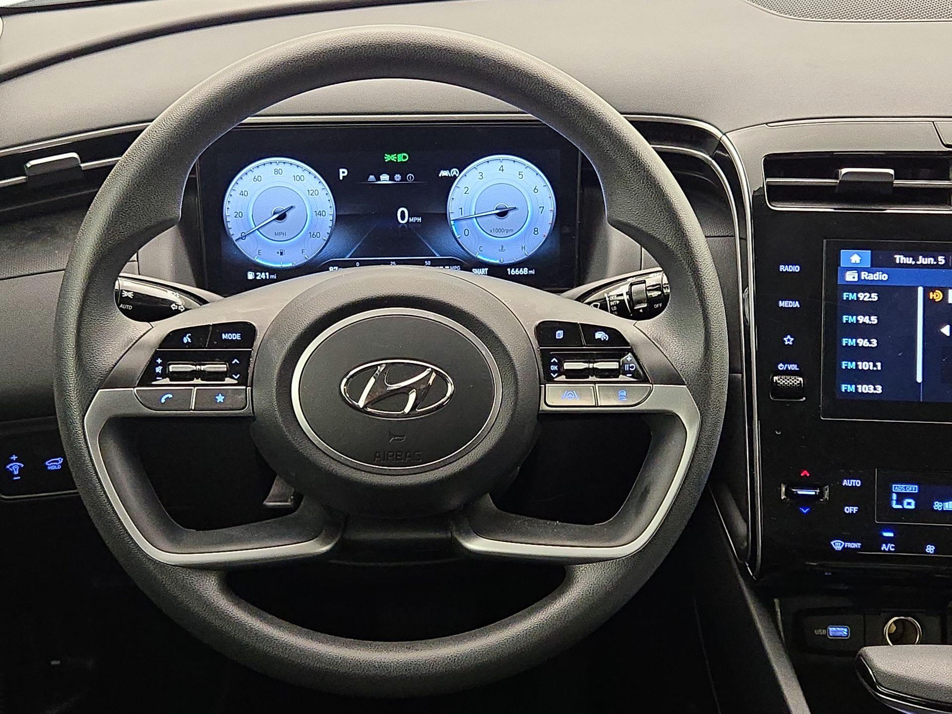 Thumbnail: 2024 Hyundai Tucson - 10