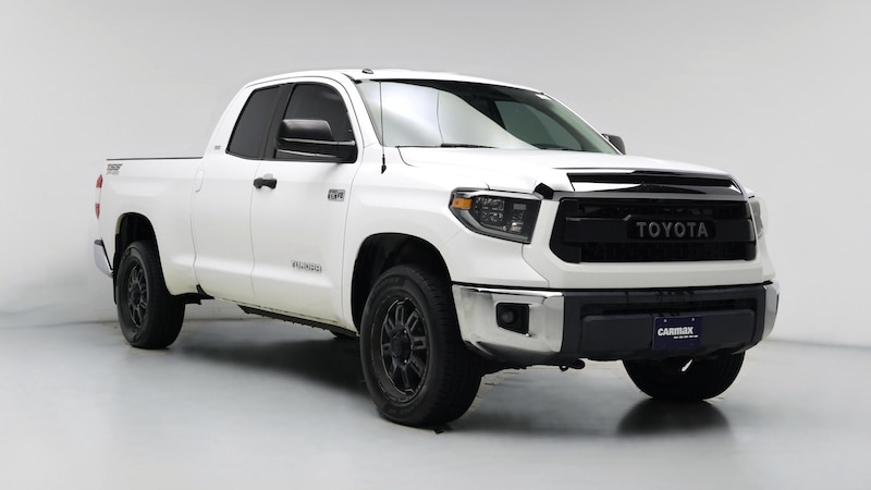 2016 Toyota Tundra SR5 Hero Image