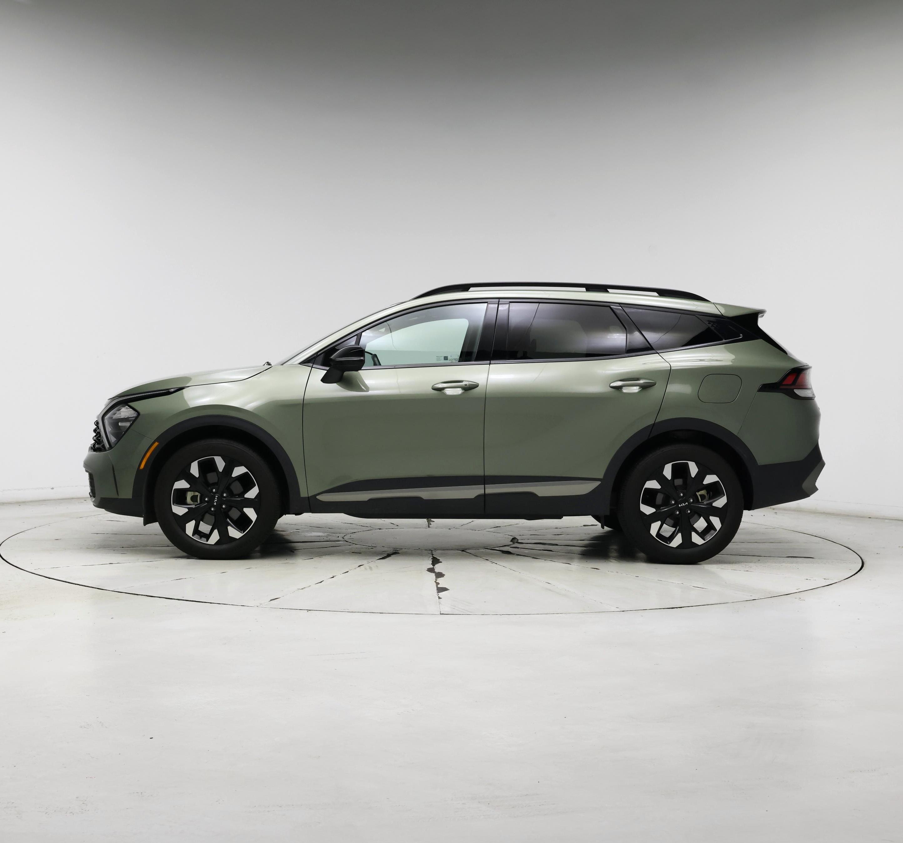 Thumbnail: 2023 Kia Sportage - 3