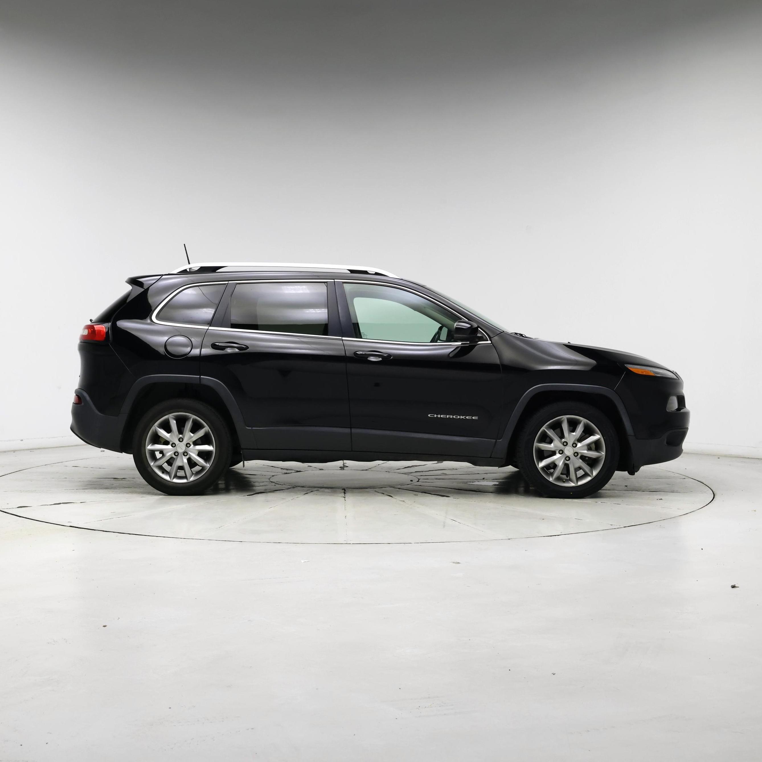 Thumbnail: 2017 Jeep Cherokee - 7