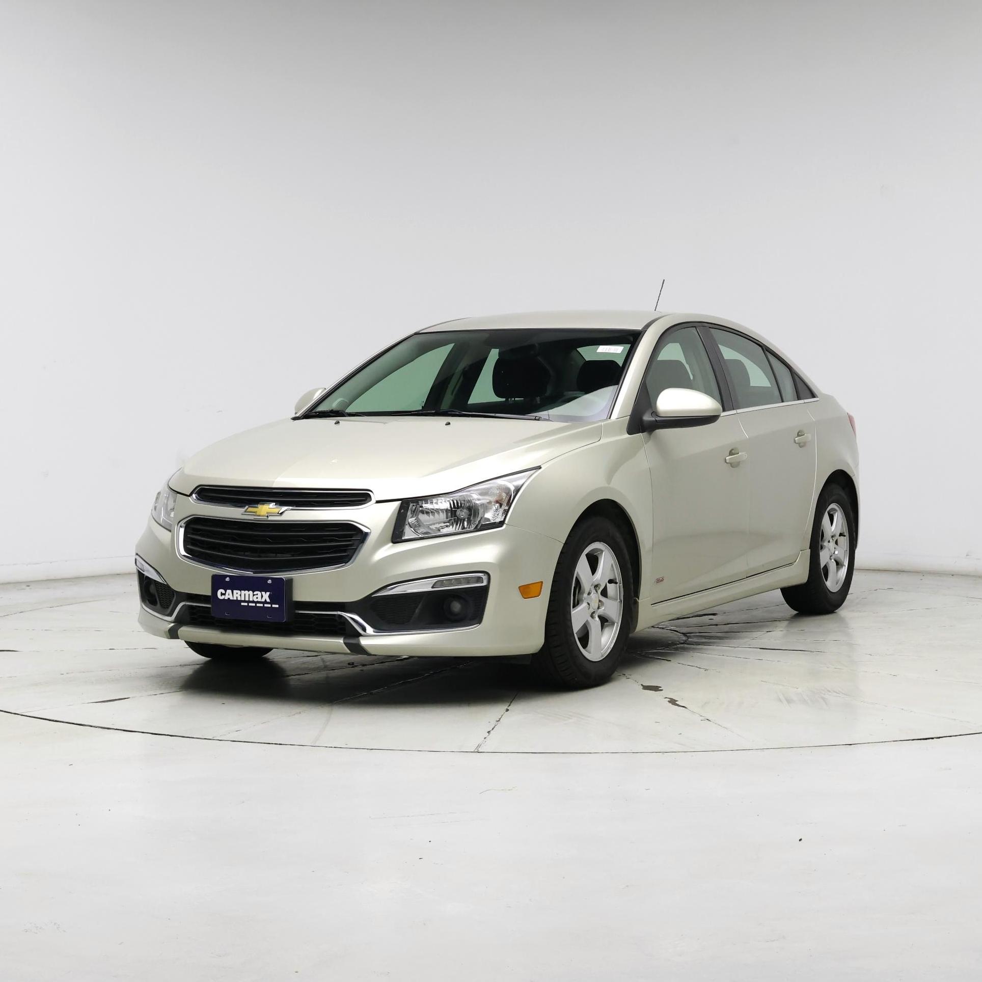 Thumbnail: 2015 Chevrolet Cruze - 4