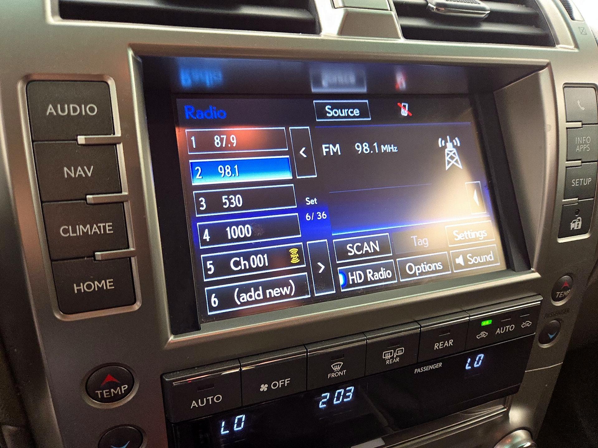 Thumbnail: 2019 Lexus GX - 16