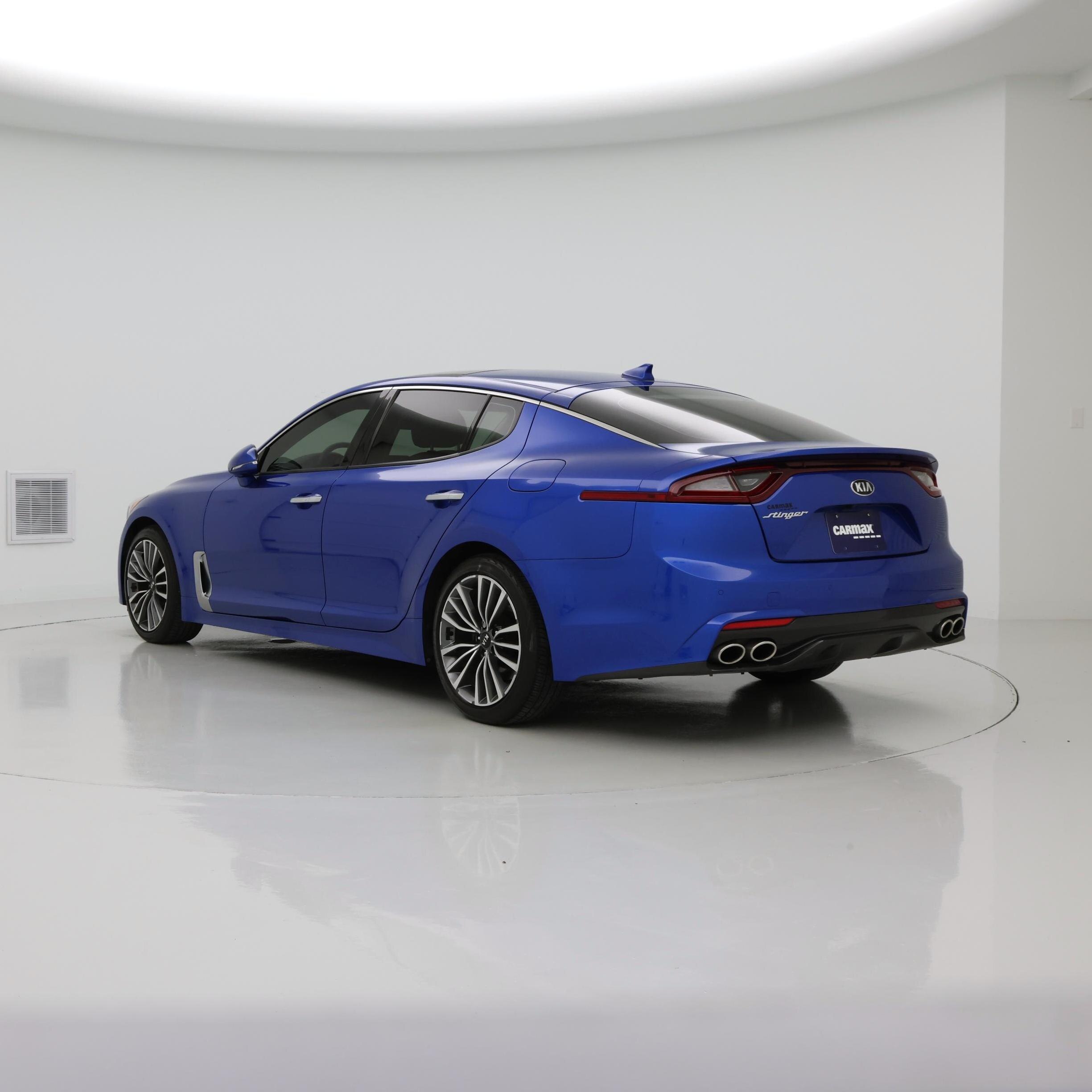Thumbnail: 2018 Kia Stinger - 2