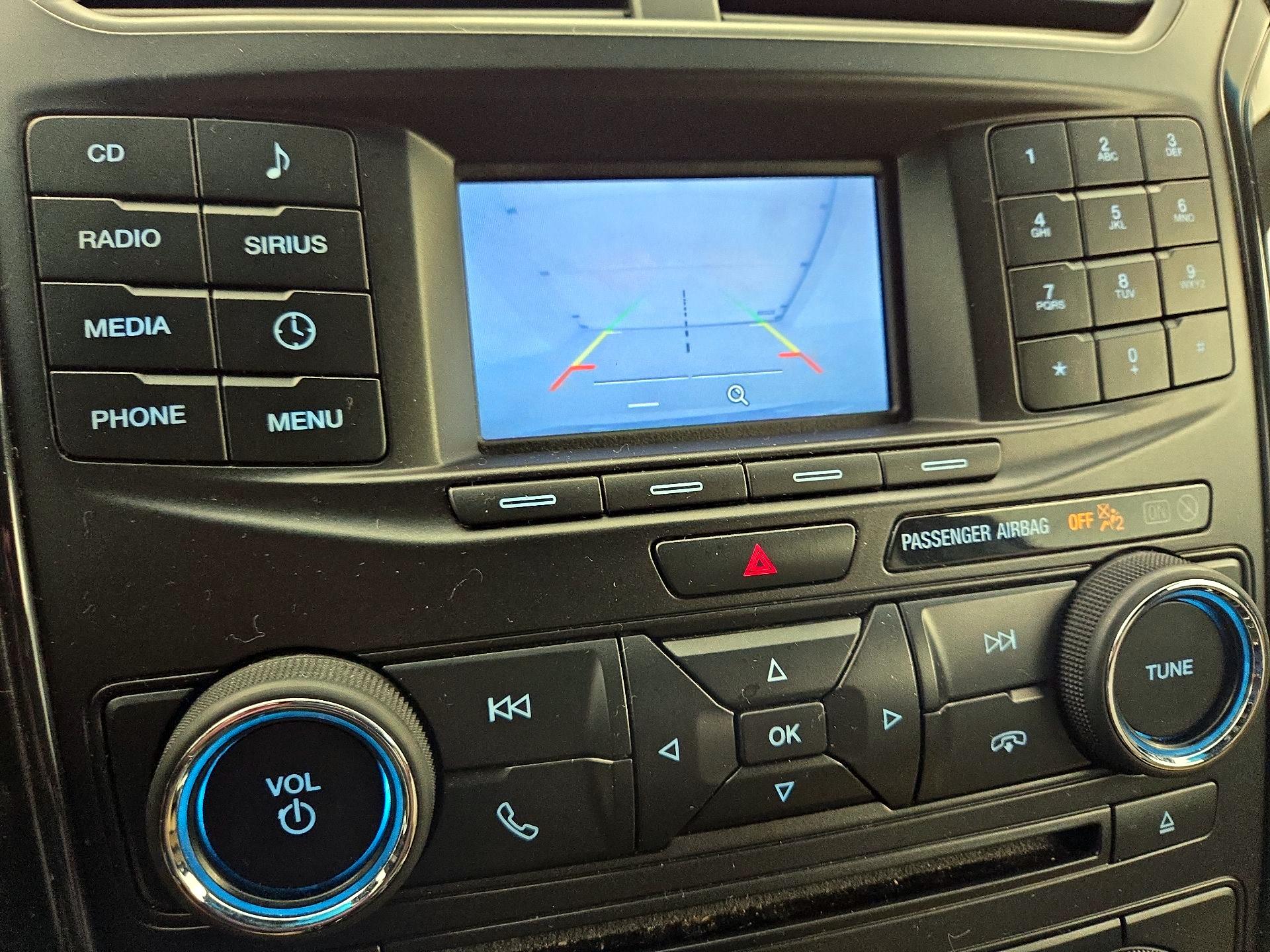 Thumbnail: 2016 Ford Explorer - 14