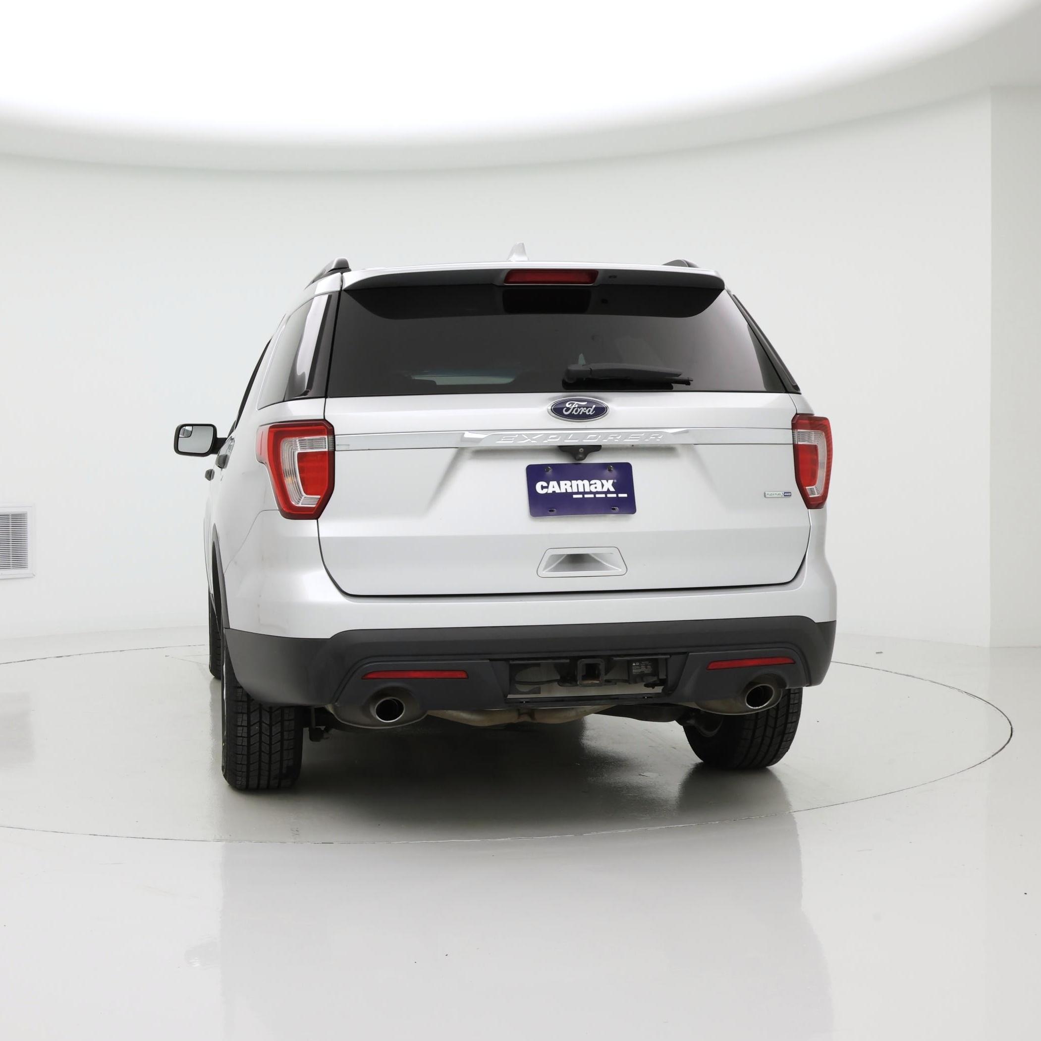 Thumbnail: 2016 Ford Explorer - 6