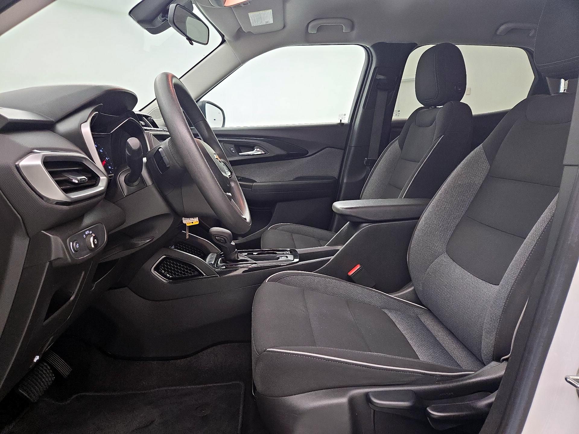 Thumbnail: 2021 Chevrolet TrailBlazer - 11