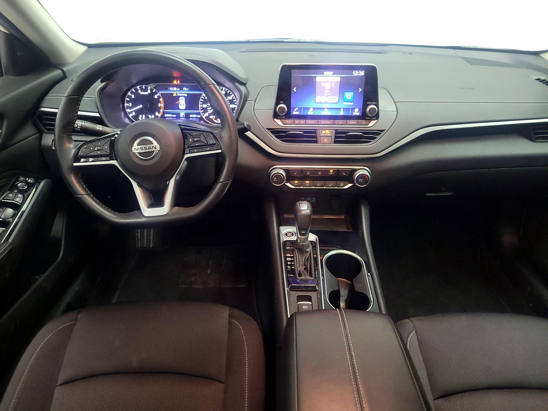 Thumbnail: 2021 Nissan Altima - 9