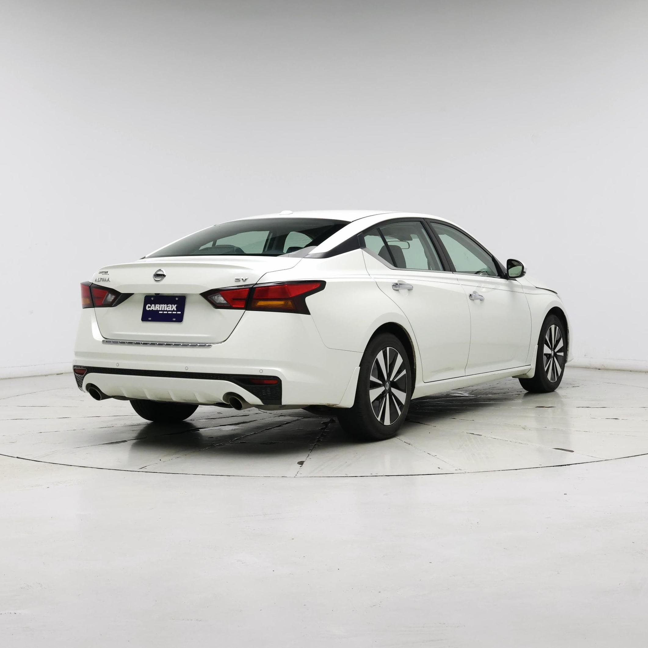 Thumbnail: 2021 Nissan Altima - 8