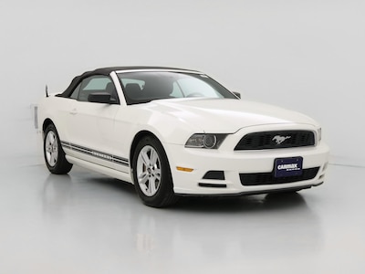 White 2013 Ford Mustang