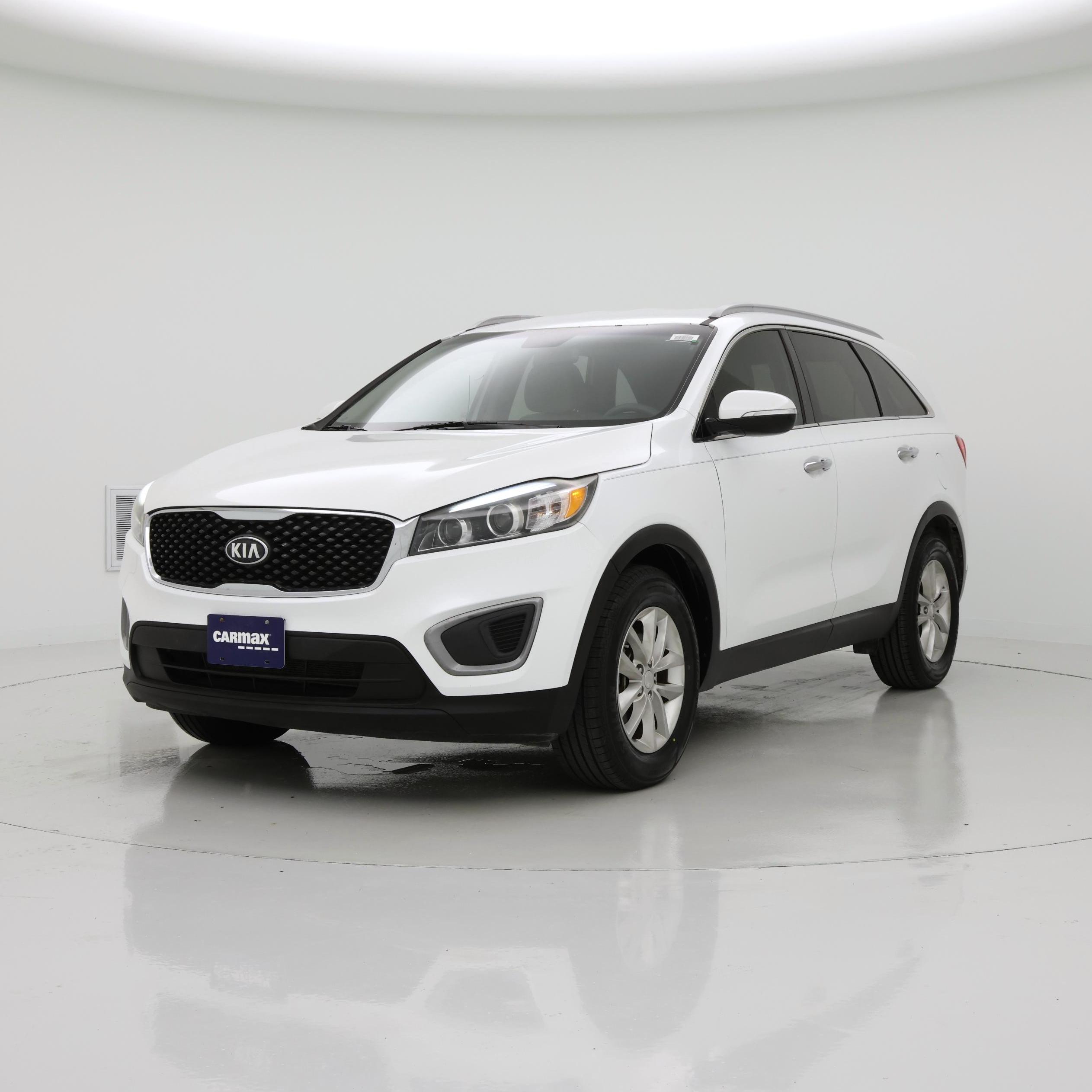 Thumbnail: 2016 Kia Sorento - 4