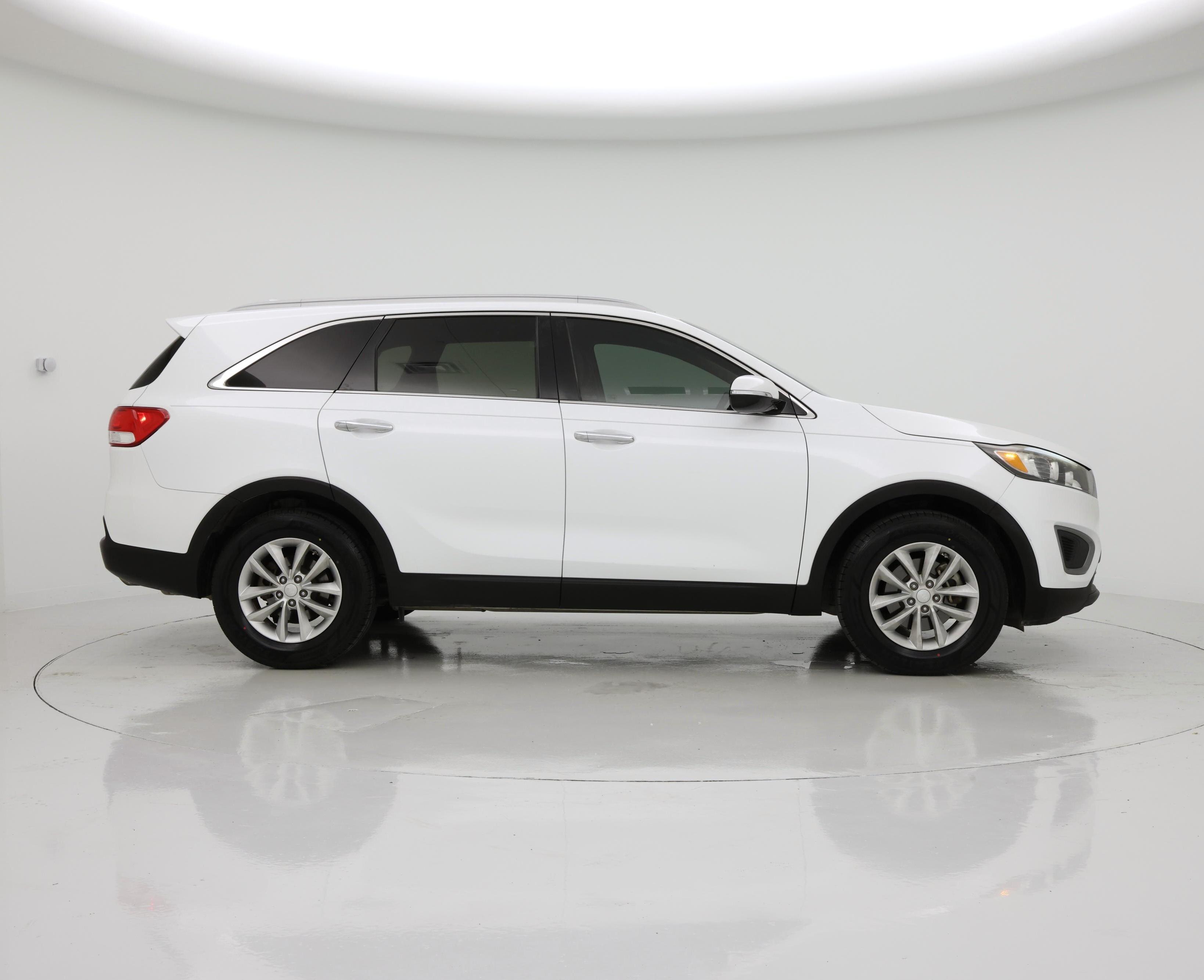Thumbnail: 2016 Kia Sorento - 7