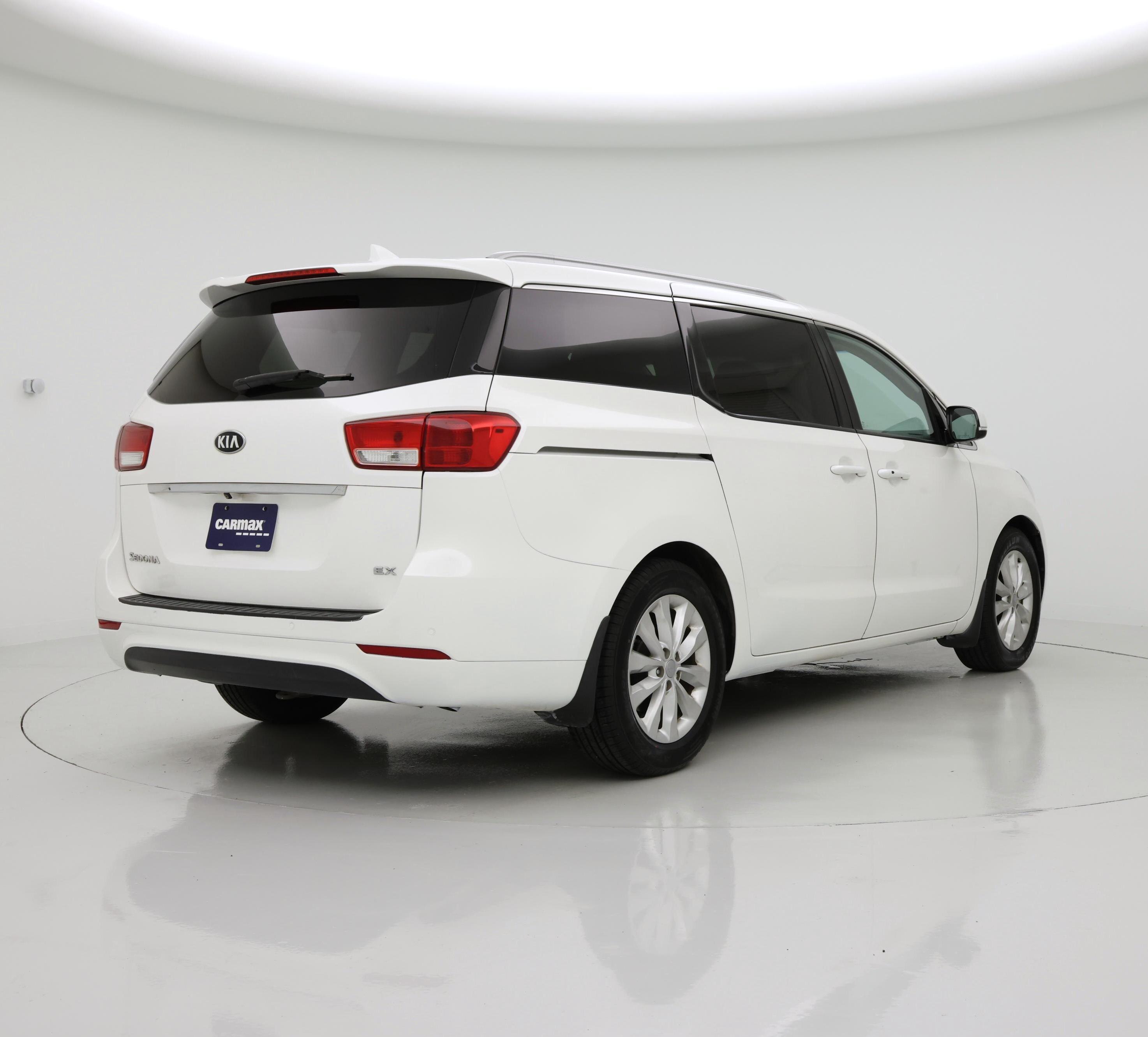 Thumbnail: 2017 Kia Sedona - 8
