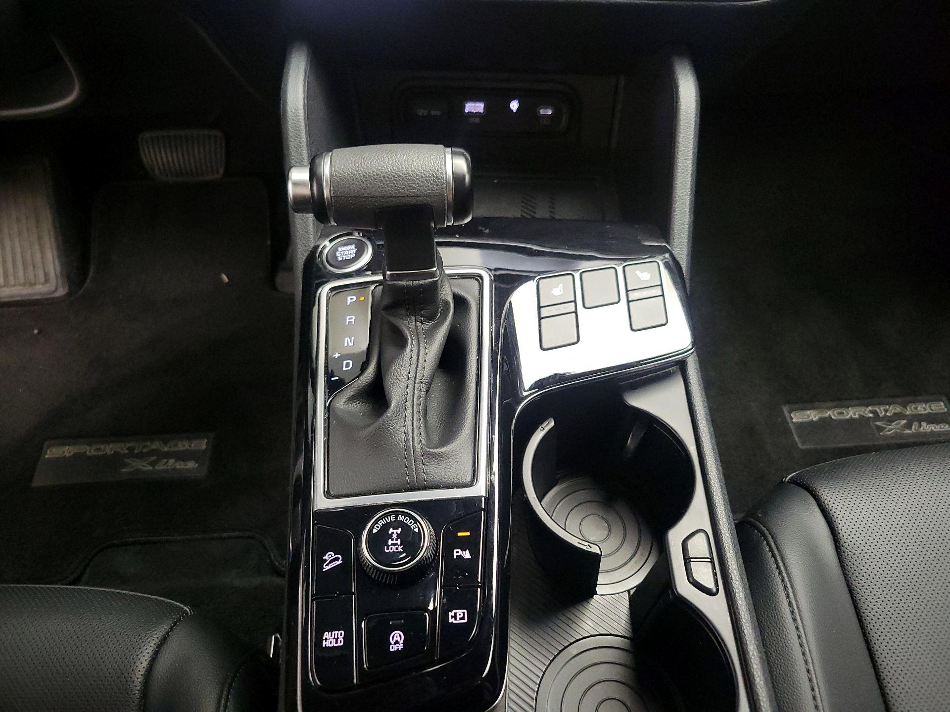 Thumbnail: 2023 Kia Sportage - 18