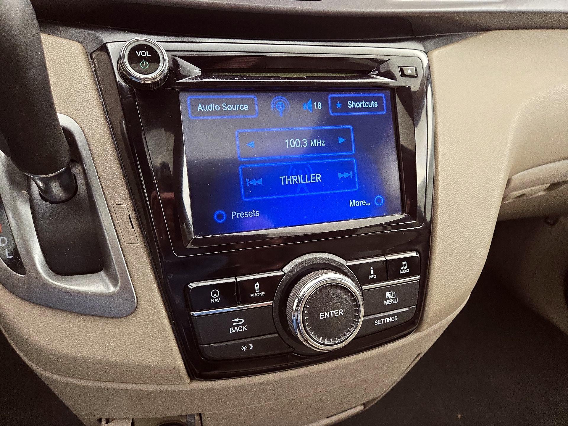 Thumbnail: 2014 Honda Odyssey - 16