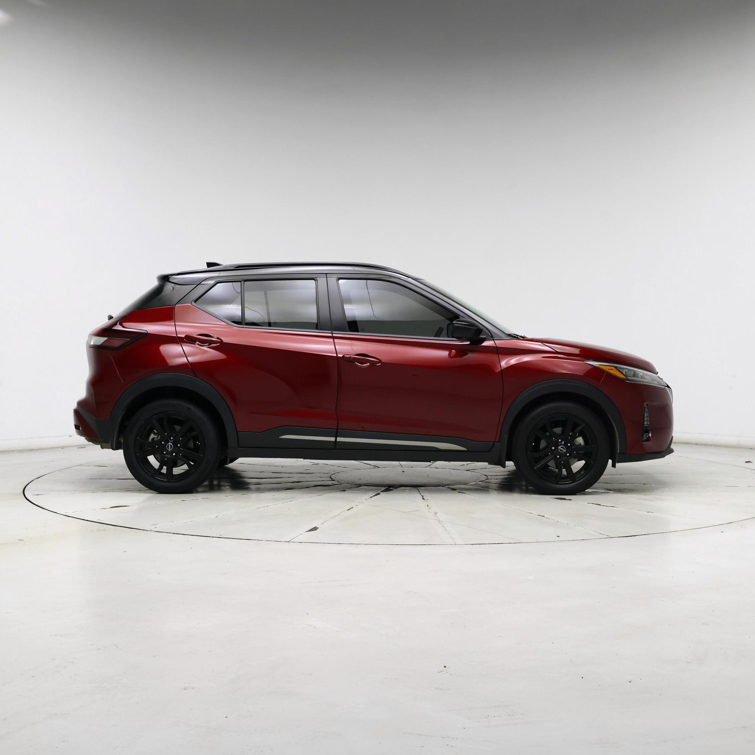 Thumbnail: 2023 Nissan Kicks - 7