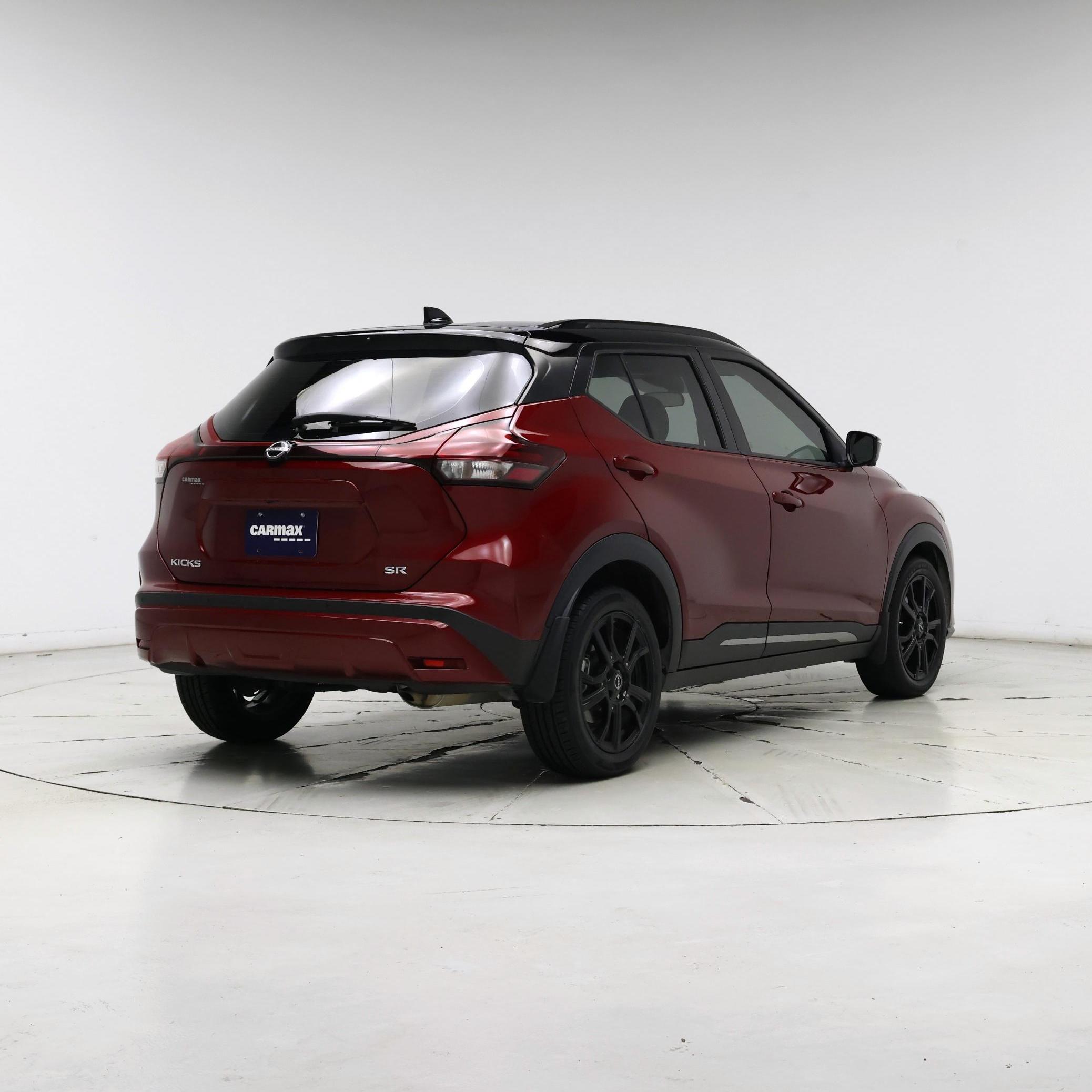 Thumbnail: 2023 Nissan Kicks - 8