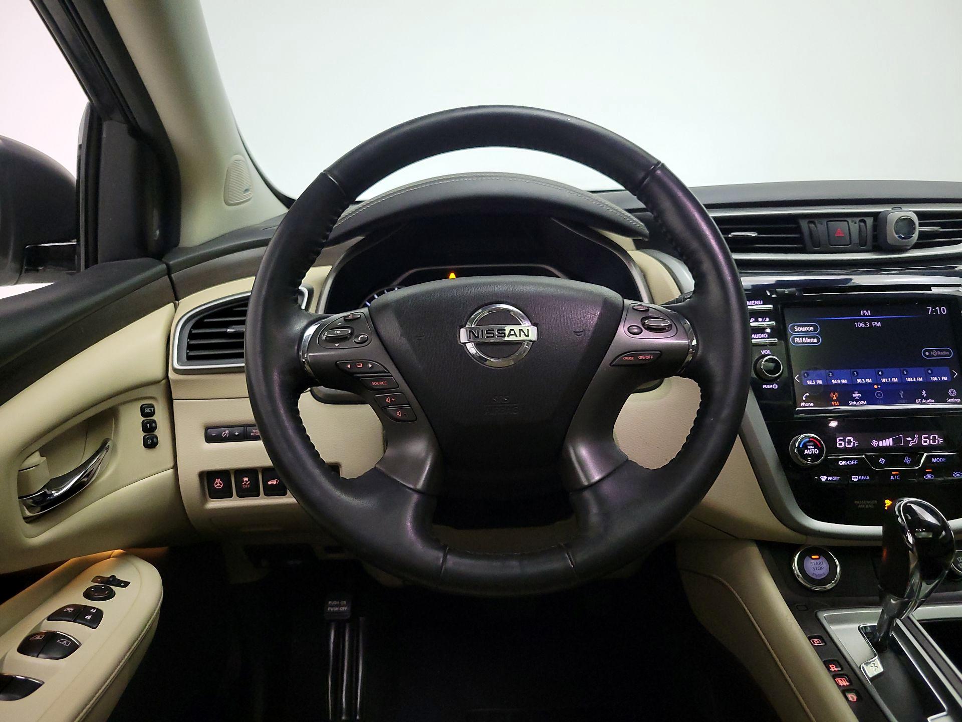 Thumbnail: 2020 Nissan Murano - 10