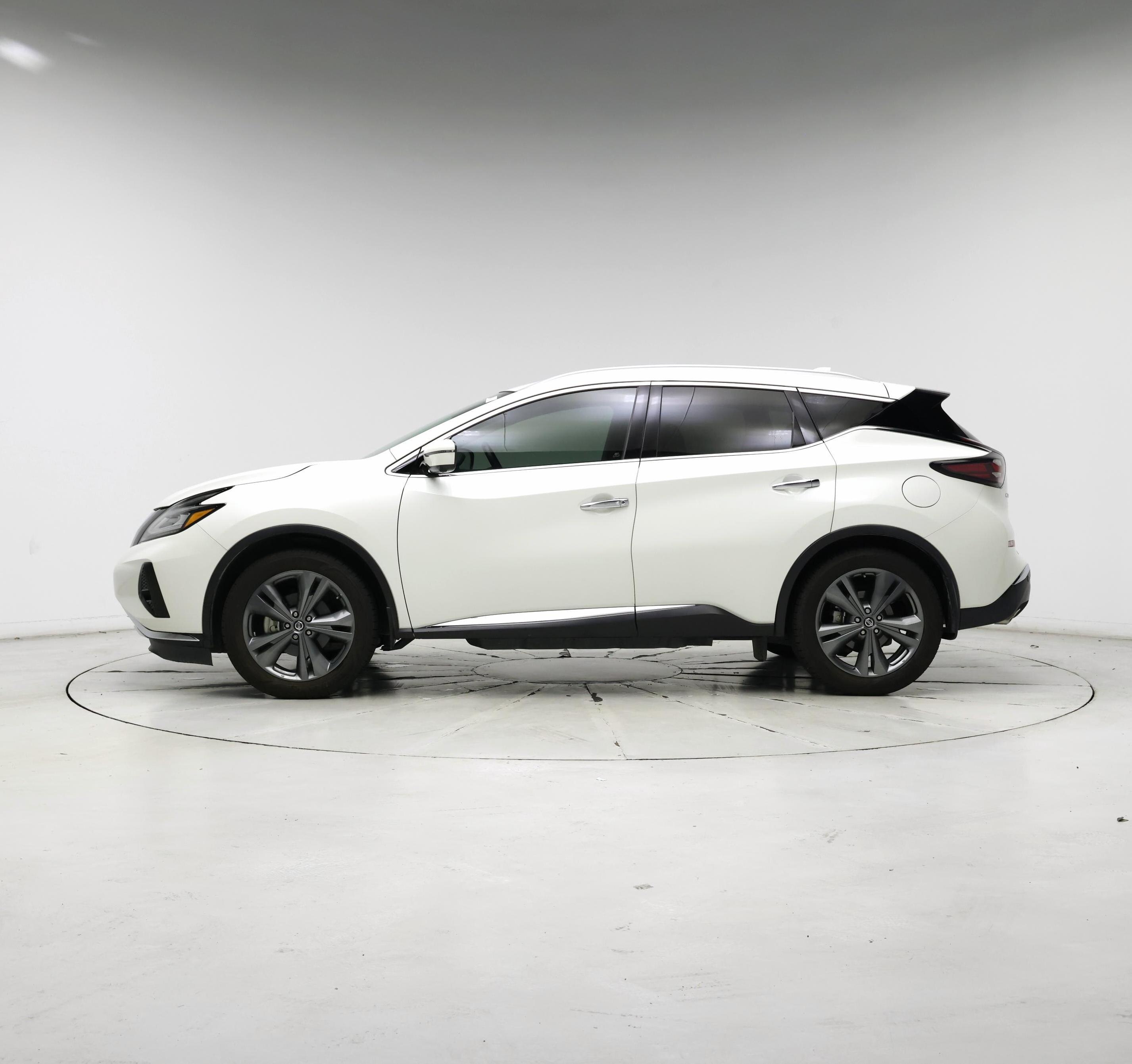 Thumbnail: 2020 Nissan Murano - 3
