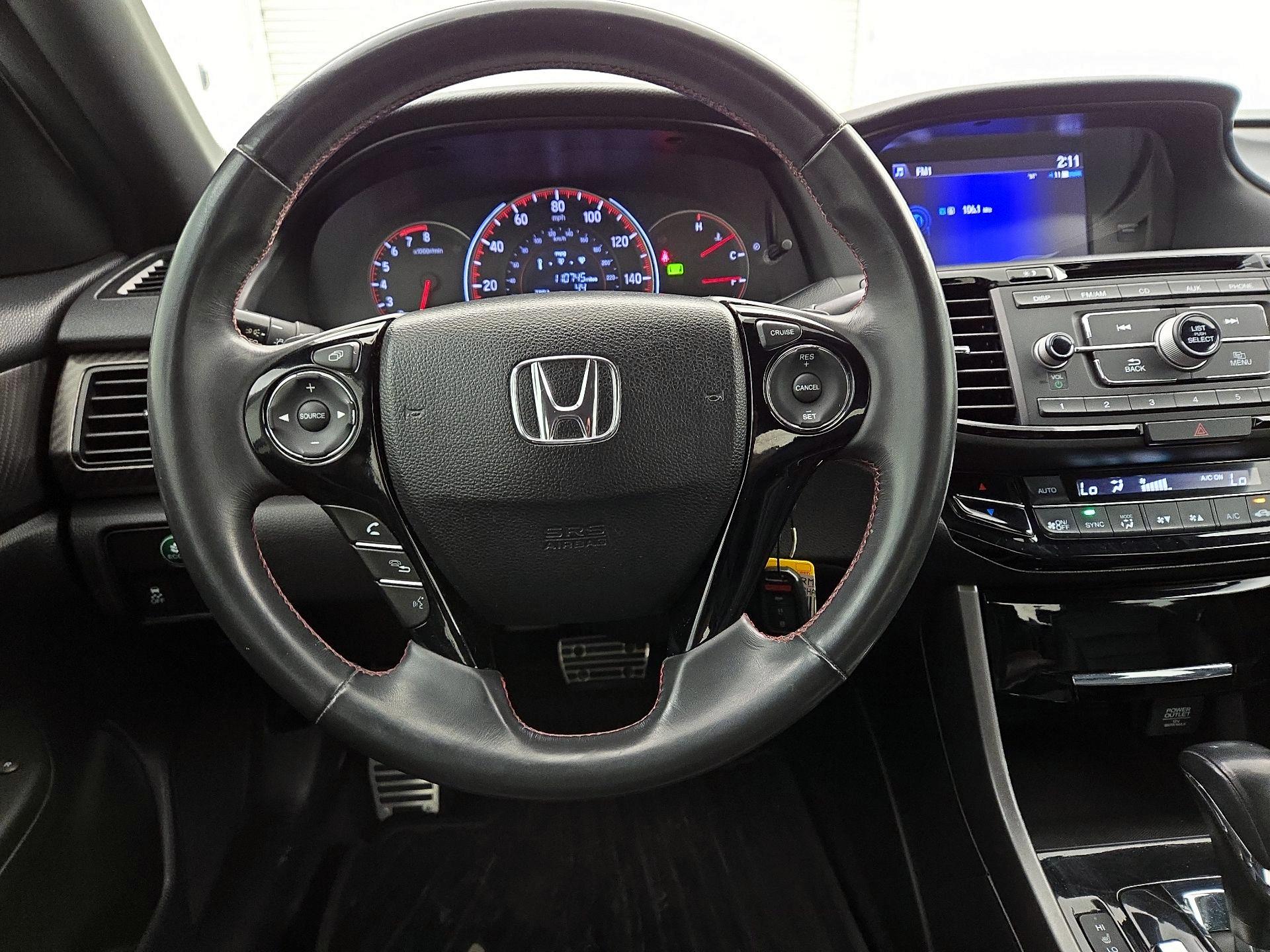 Thumbnail: 2017 Honda Accord - 10