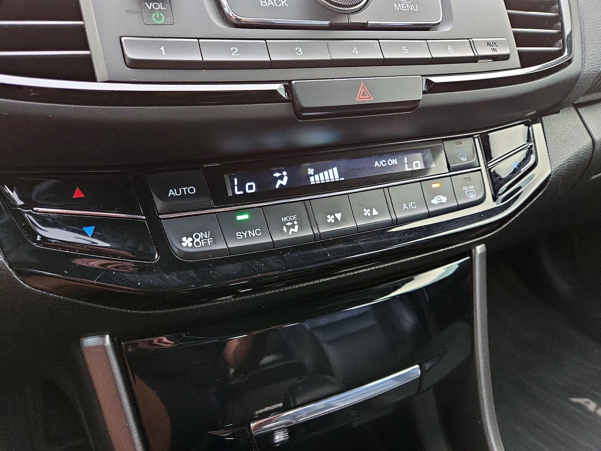 Thumbnail: 2017 Honda Accord - 16
